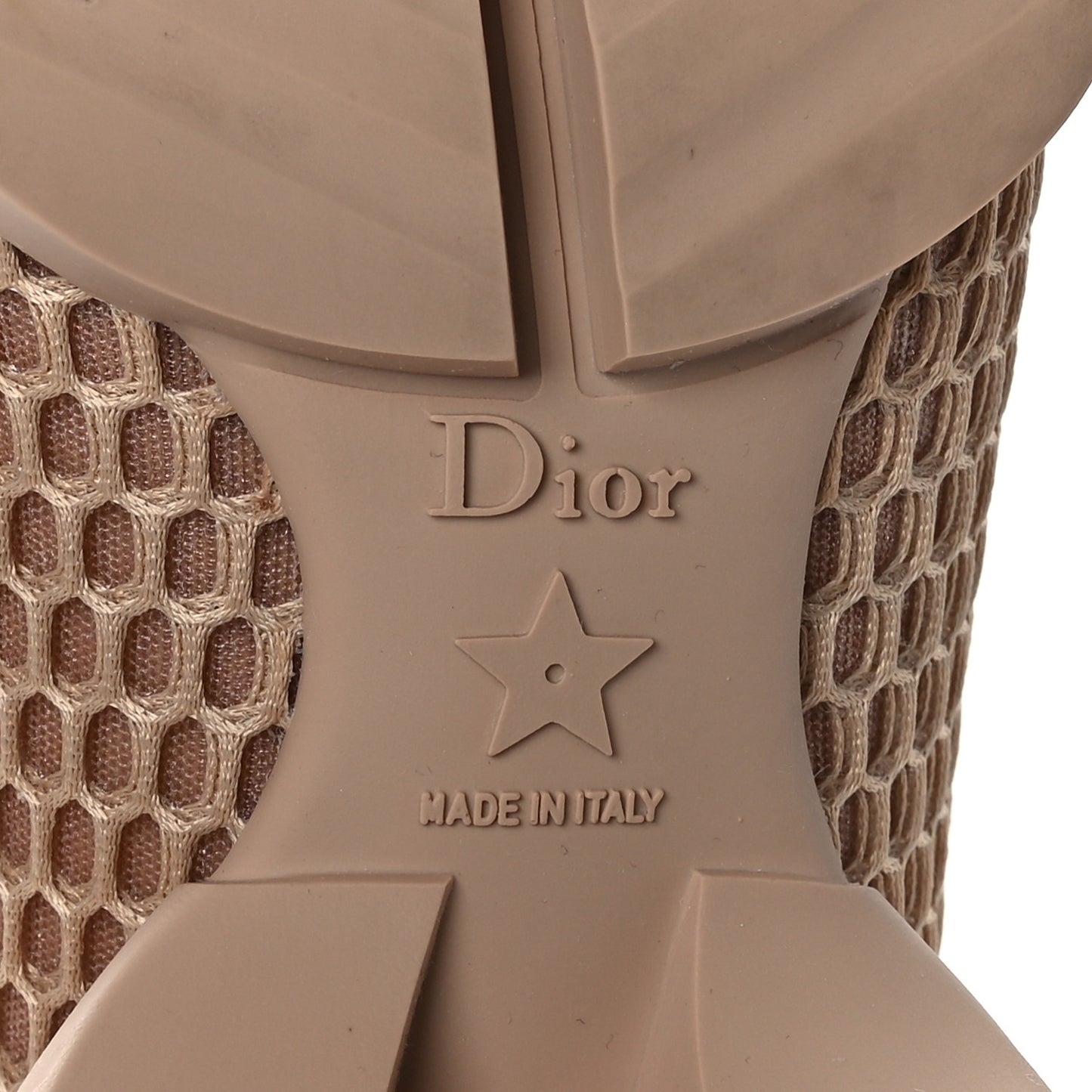 Resille Calfskin D-Connect Sneakers 35 Nude
