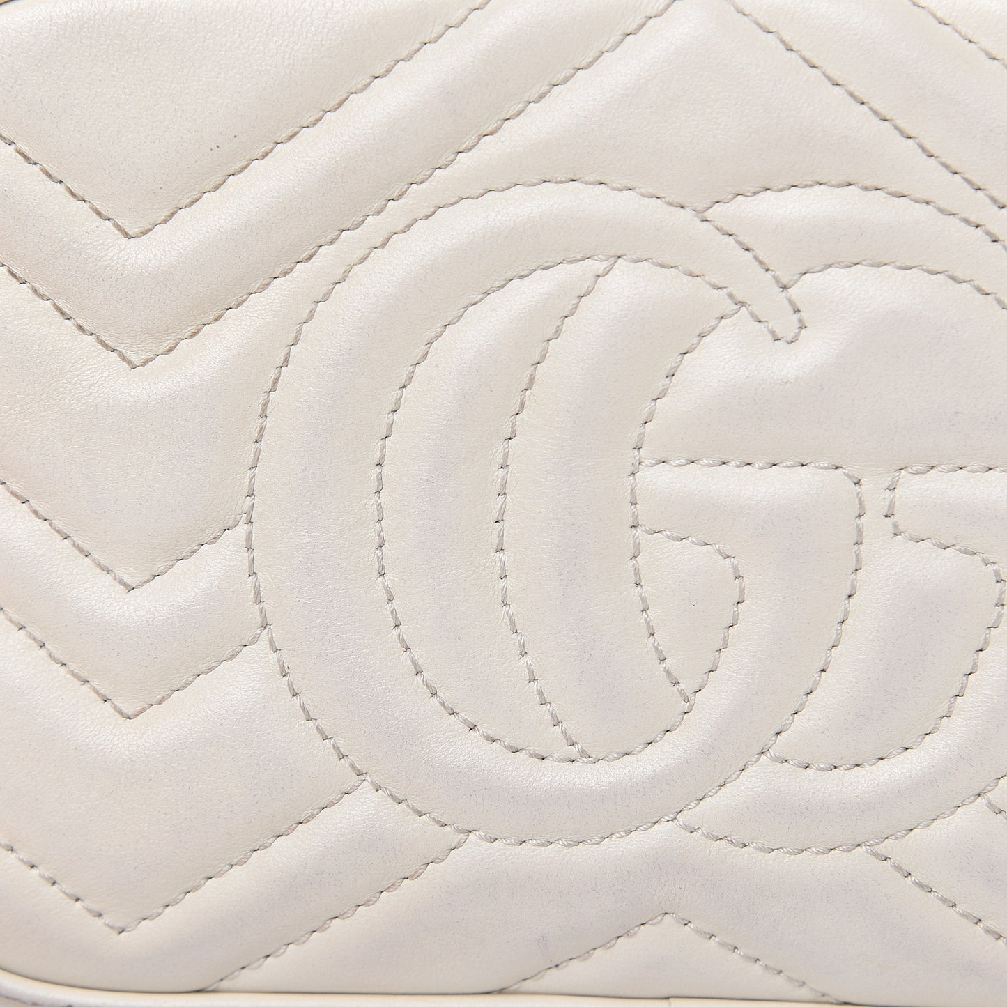 Calfskin Matelasse Mini GG Marmont Chain Shoulder Bag White