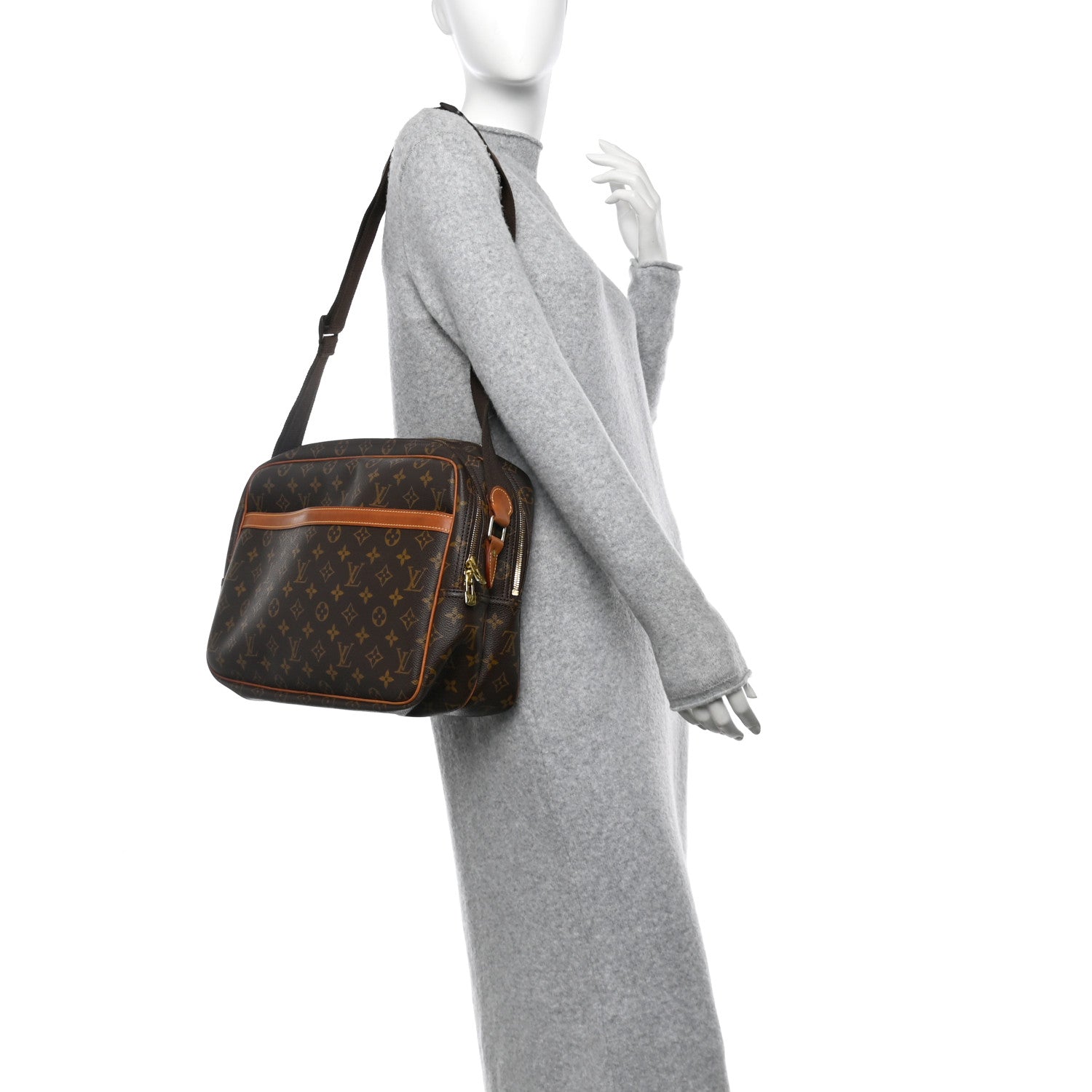 Louis Vuitton Monogram Reporter GM 2 of 14