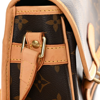 Louis Vuitton Monogram Sologne 14 of 16