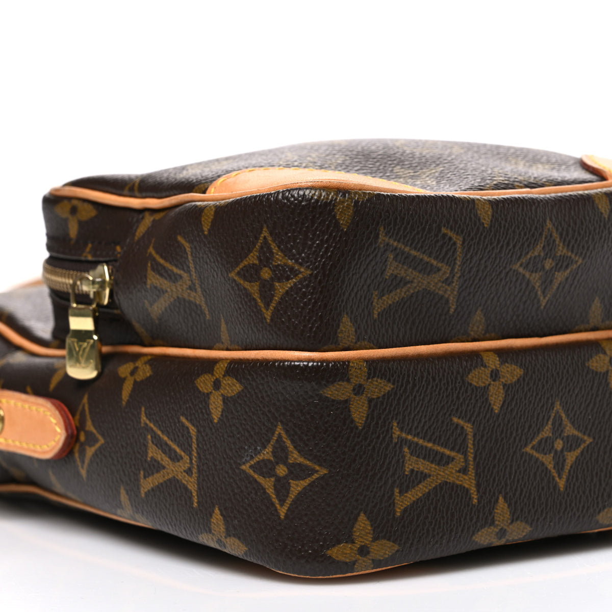 Louis Vuitton Monogram Amazone 9 of 10