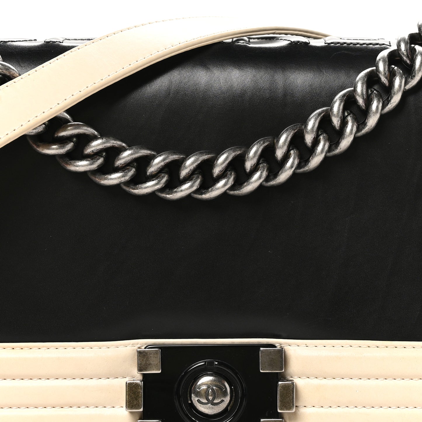 Glazed Calfskin Medium Boy Flap Black White