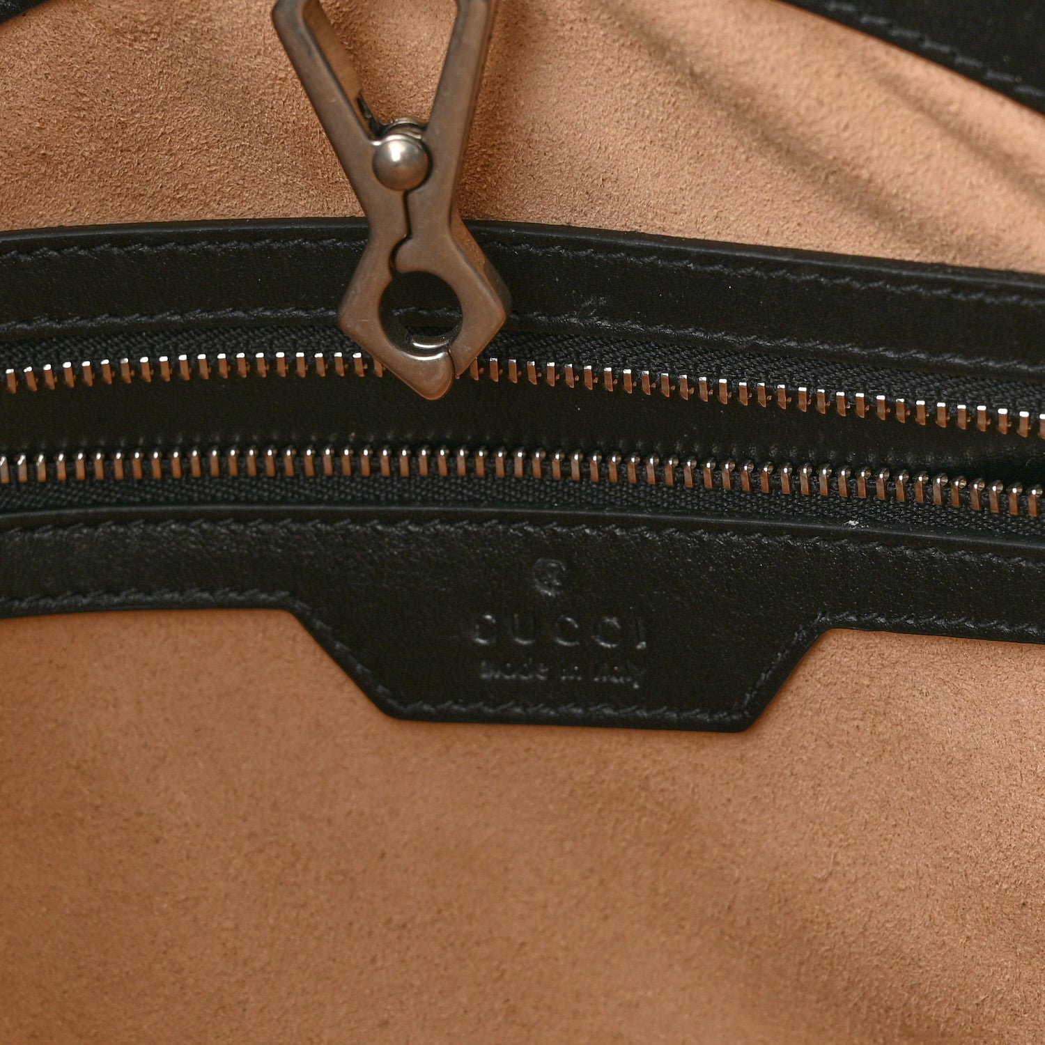 Gucci Calfskin Matelasse Aria Medium GG Marmont Shoulder Tote Black 6 of 9