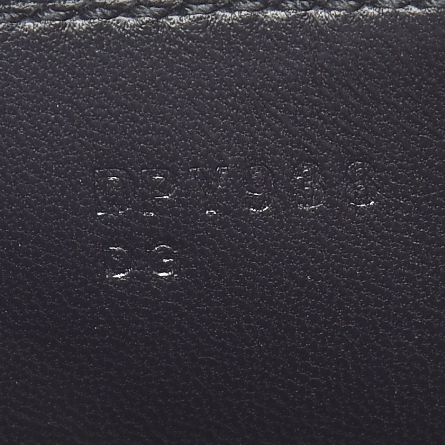 Epsom Constance 18 Black
