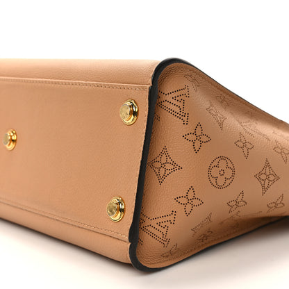 Louis Vuitton Mahina On My Side Arizona 8 of 10