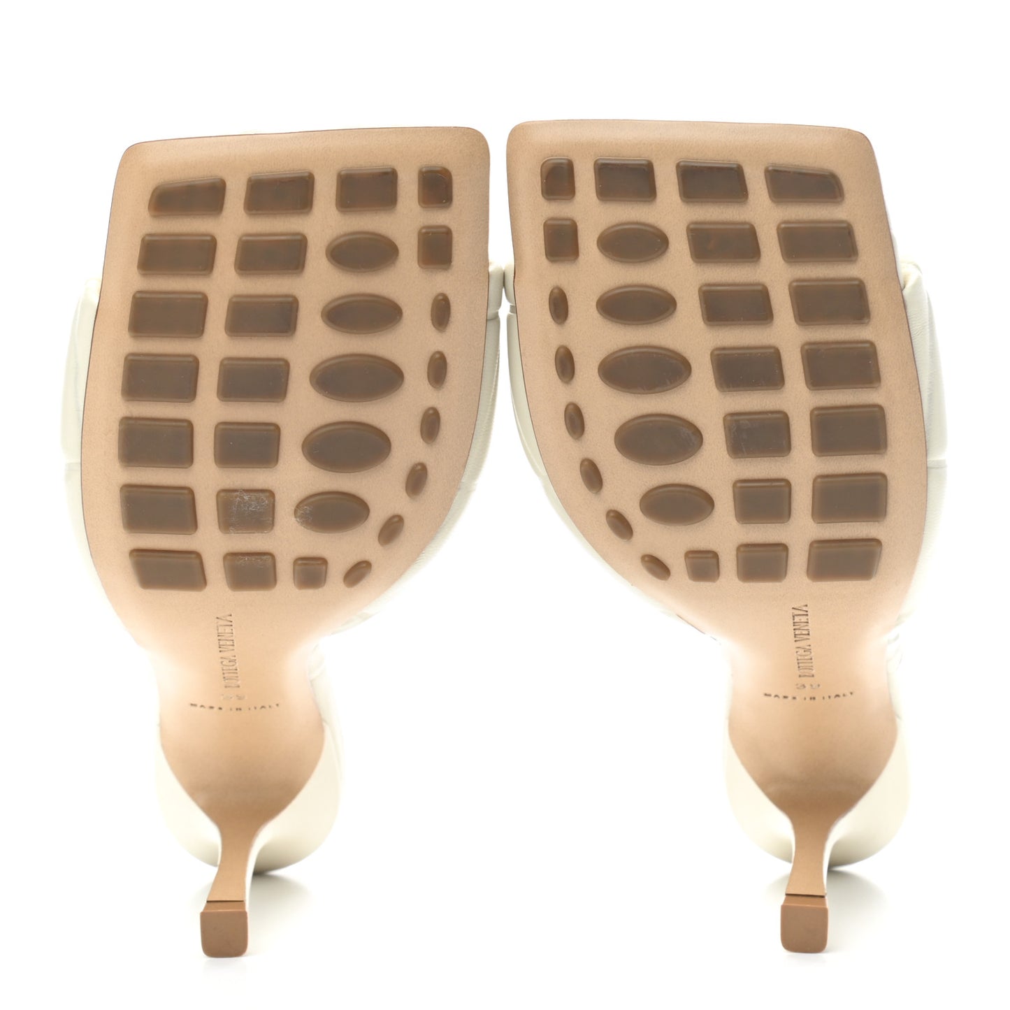 Nappa Quilted Rubber Lido Mule Sandals 39 Sea Salt