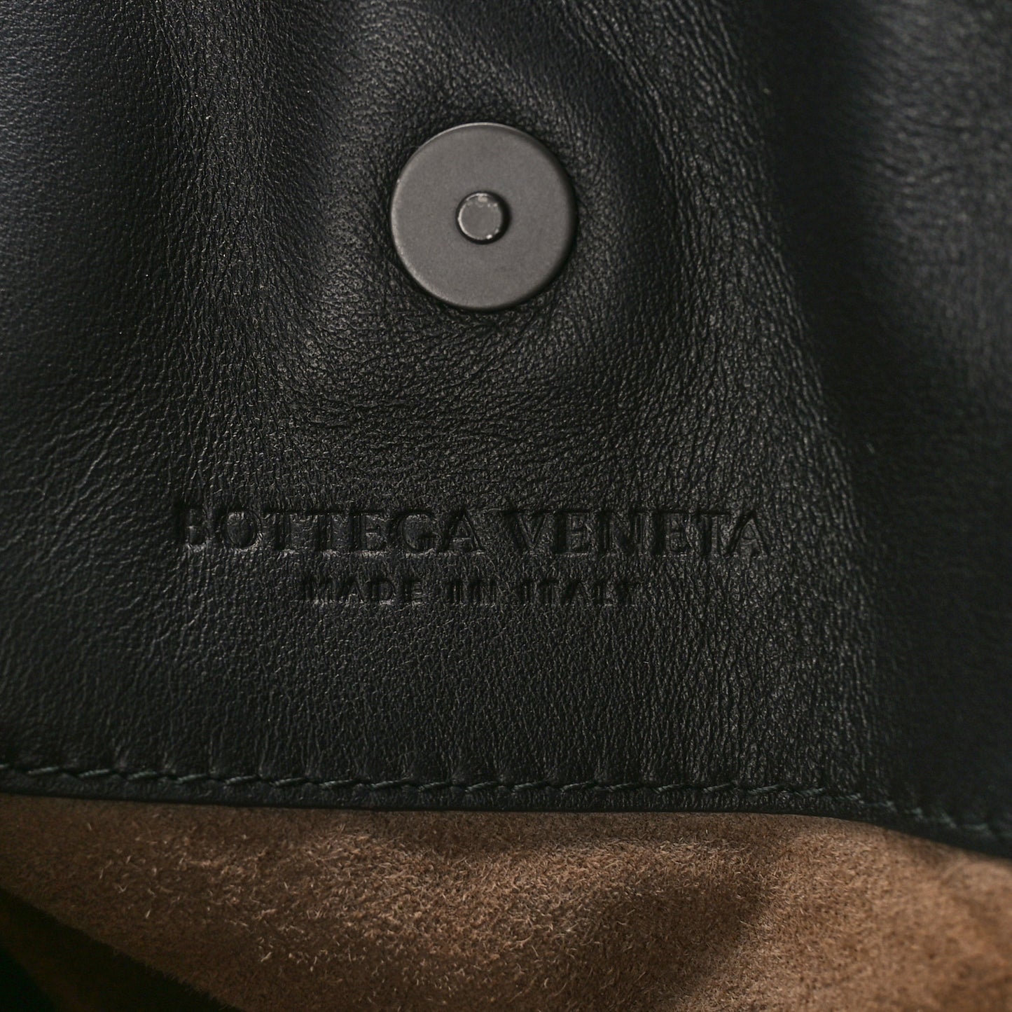 Nappa Intrecciato Medium Classic Chain Strap Tote Black