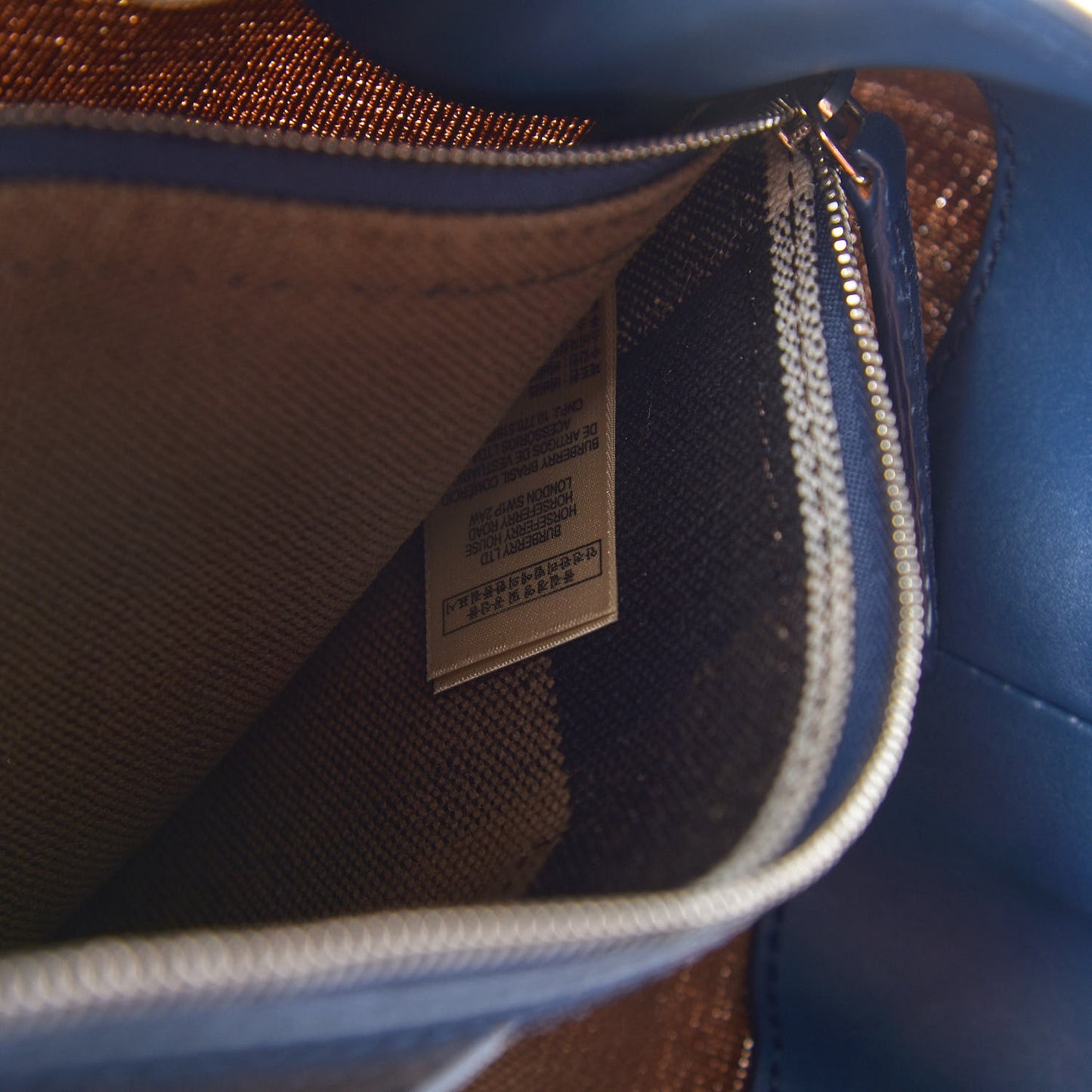 Canvas Mega Check Medium Susanna Hobo Blue