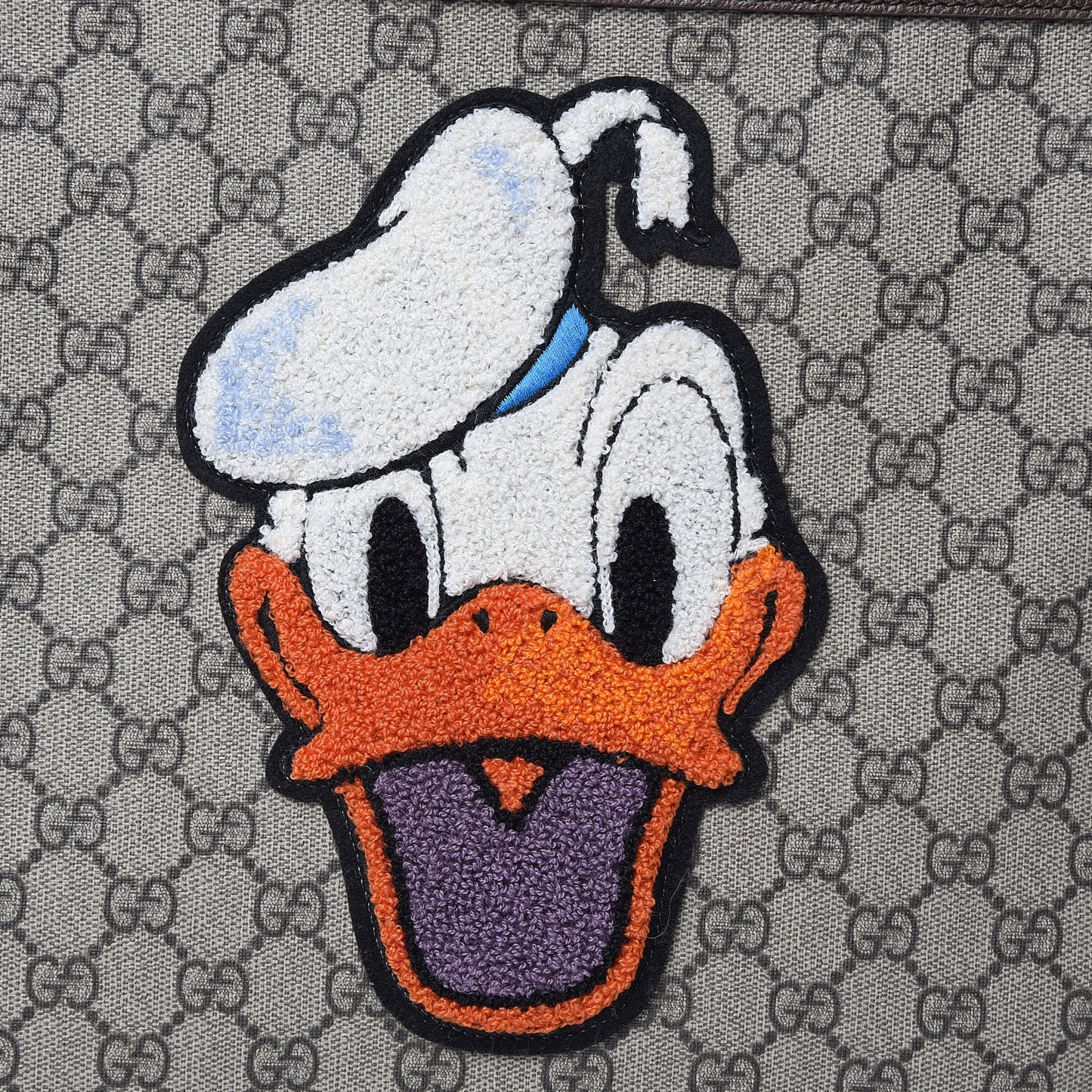 X DISNEY Soft GG Supreme Monogram Donald Duck Slip Handle Vertical Tote Beige New Acero
