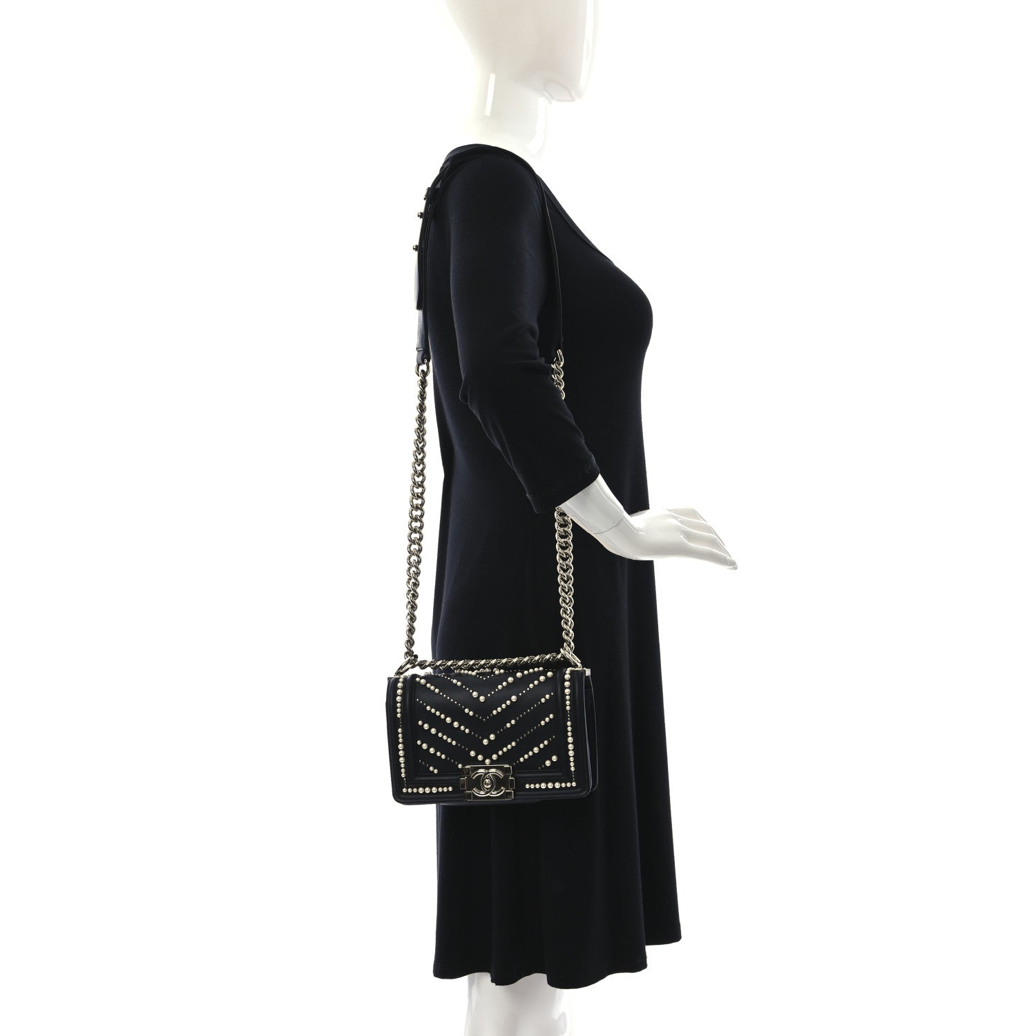 Chanel Calfskin Pearl Chevron Medium Boy Flap Black 2 of 10