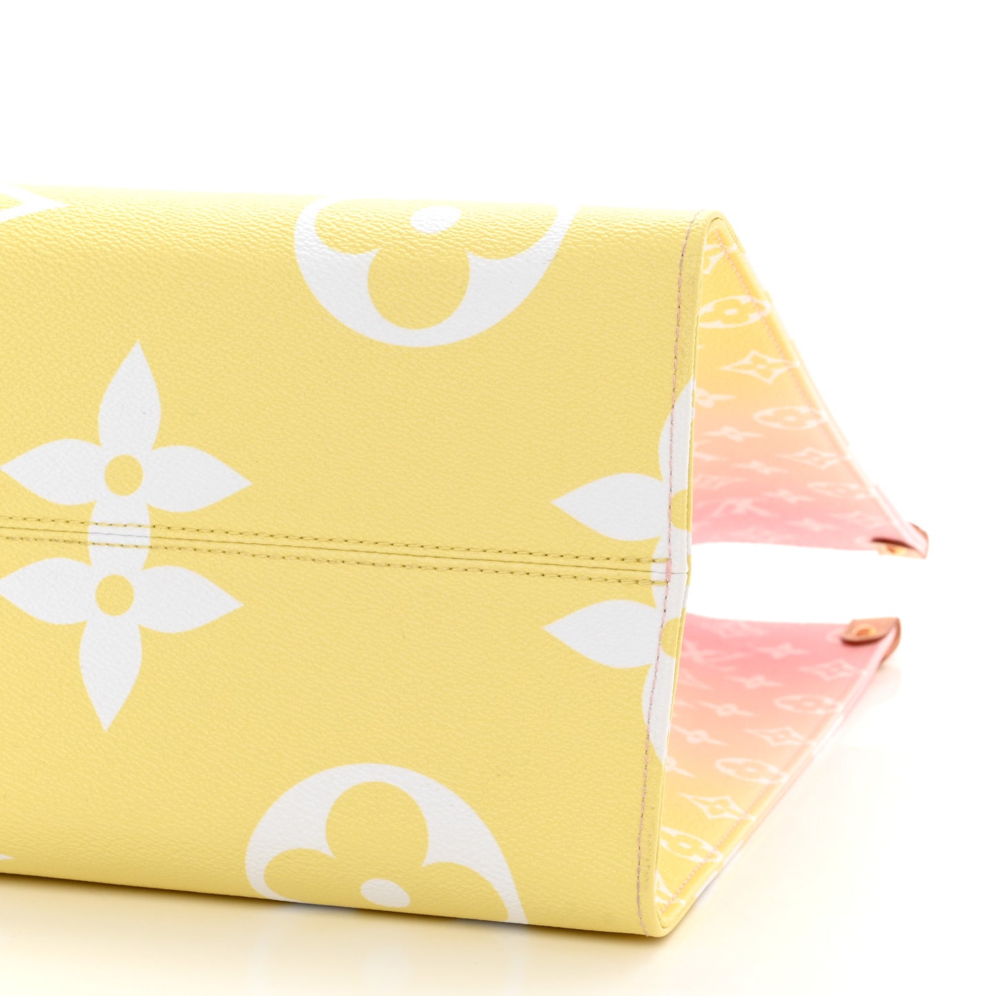 Monogram Giant By The Pool Onthego GM Light Pink