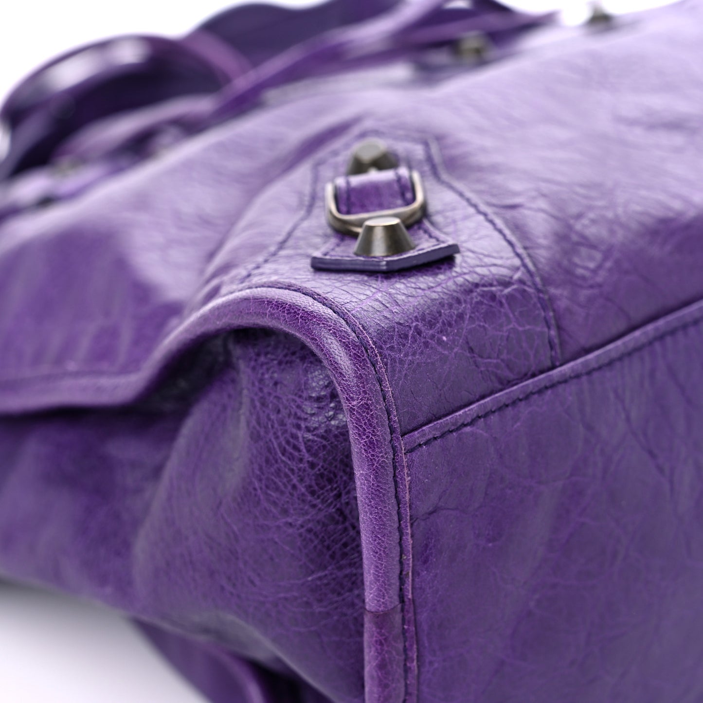 Agneau Classic Hardware City Dark Violet