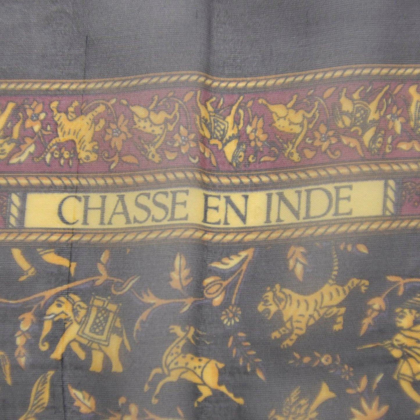 Silk Chiffon Chasse en Inde Pocket Square Scarf