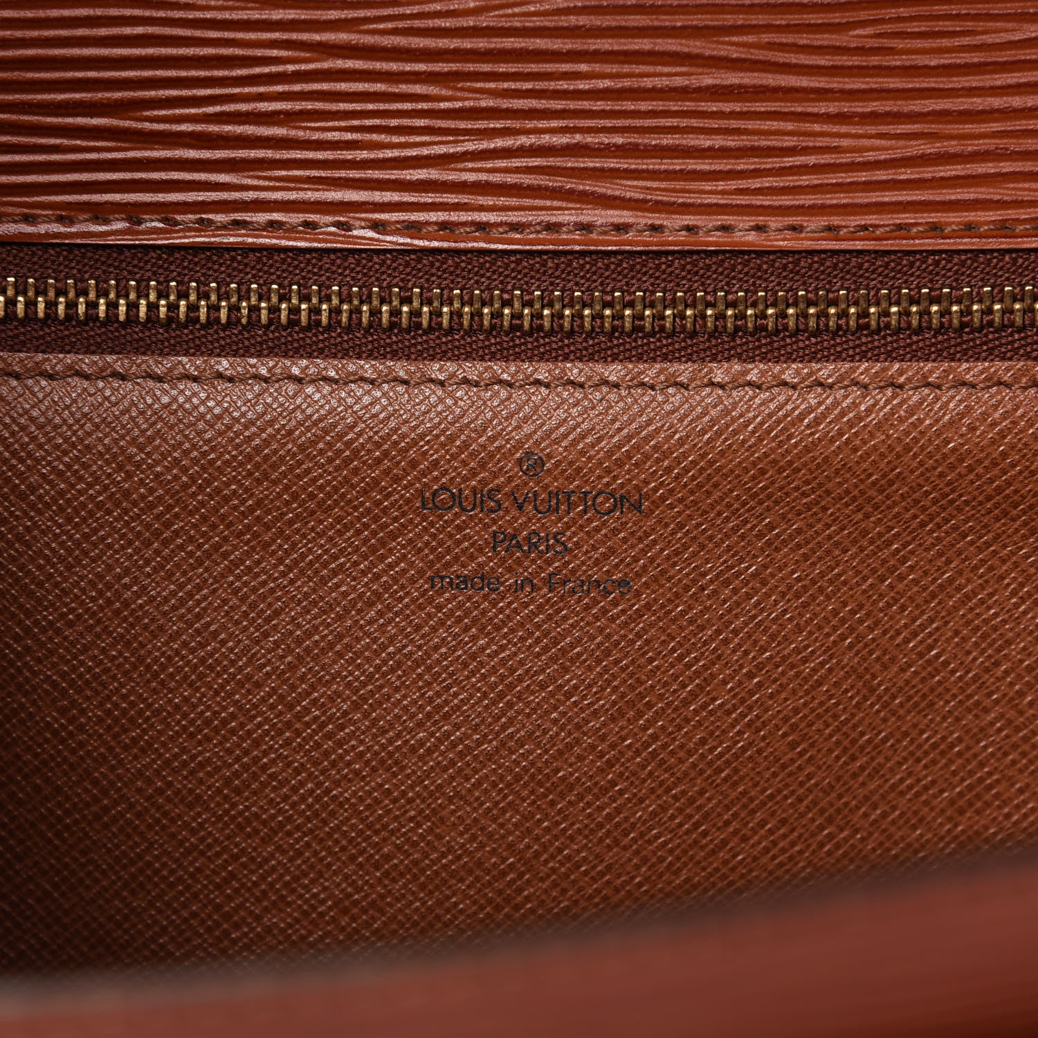 Louis Vuitton Epi Monceau Kenyan Fawn 8 of 11