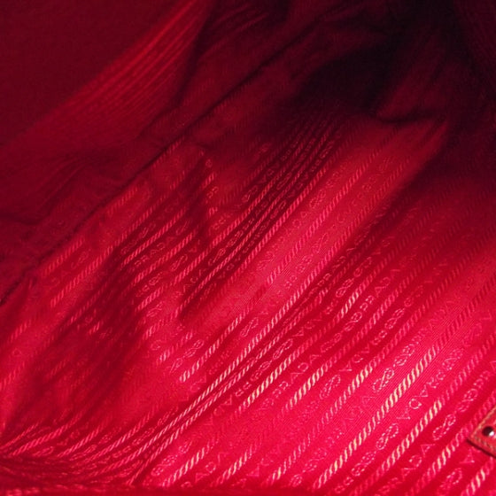 Vitello Daino Shoulder Bag Rubino