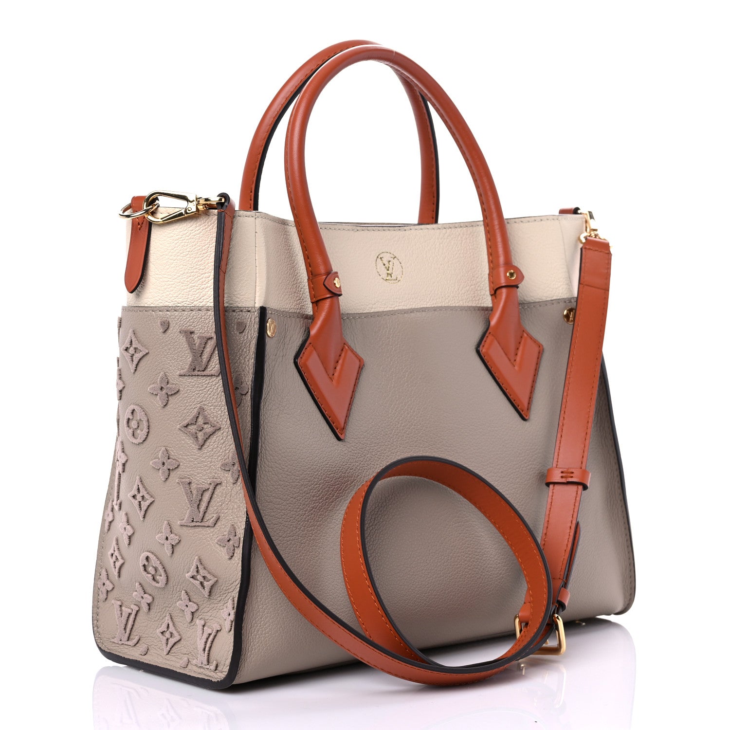 Louis Vuitton Calfskin Monogram Tufting On My Side Galet 3 of 13