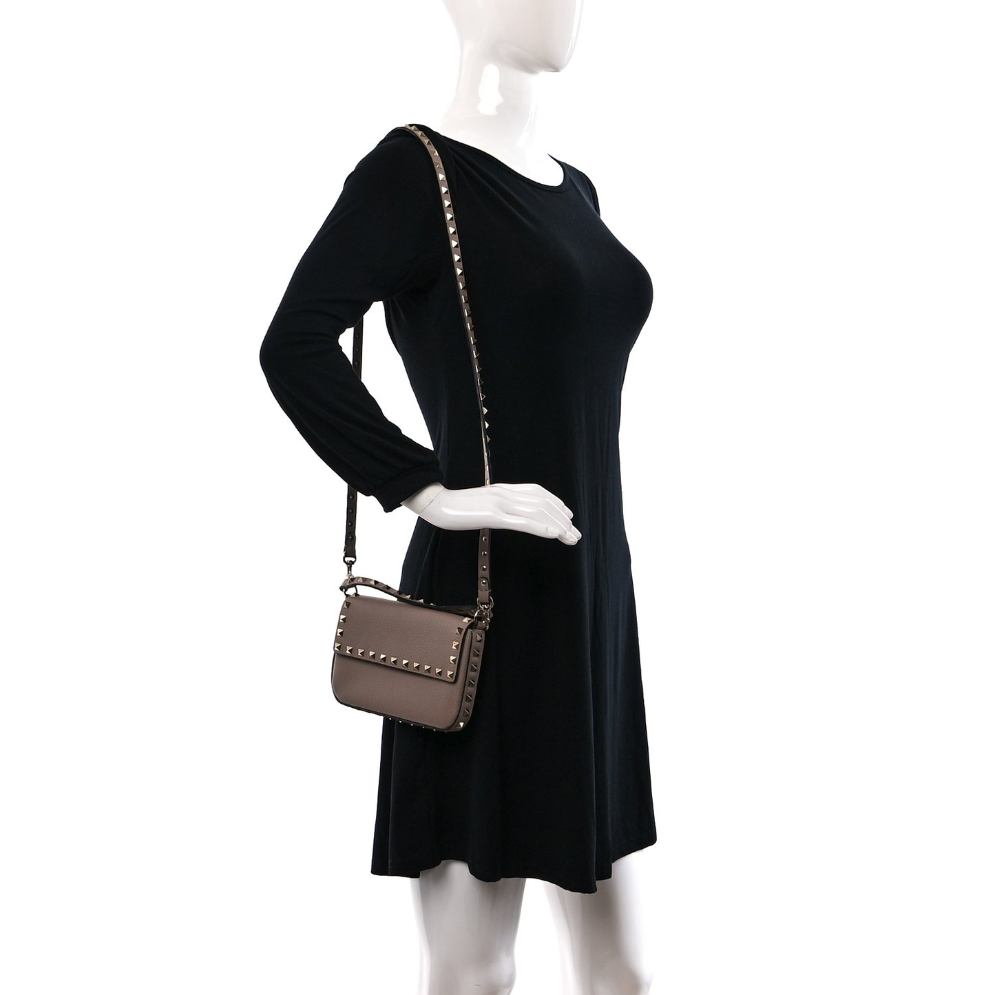 Grainy Calfskin Rockstud Crossbody Pouch Poudre