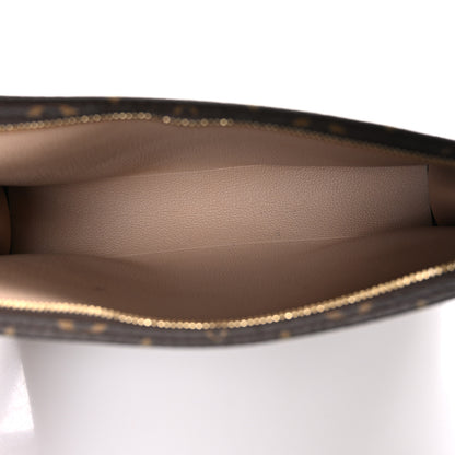 Louis Vuitton Monogram Toiletry Pouch 26 5 of 8
