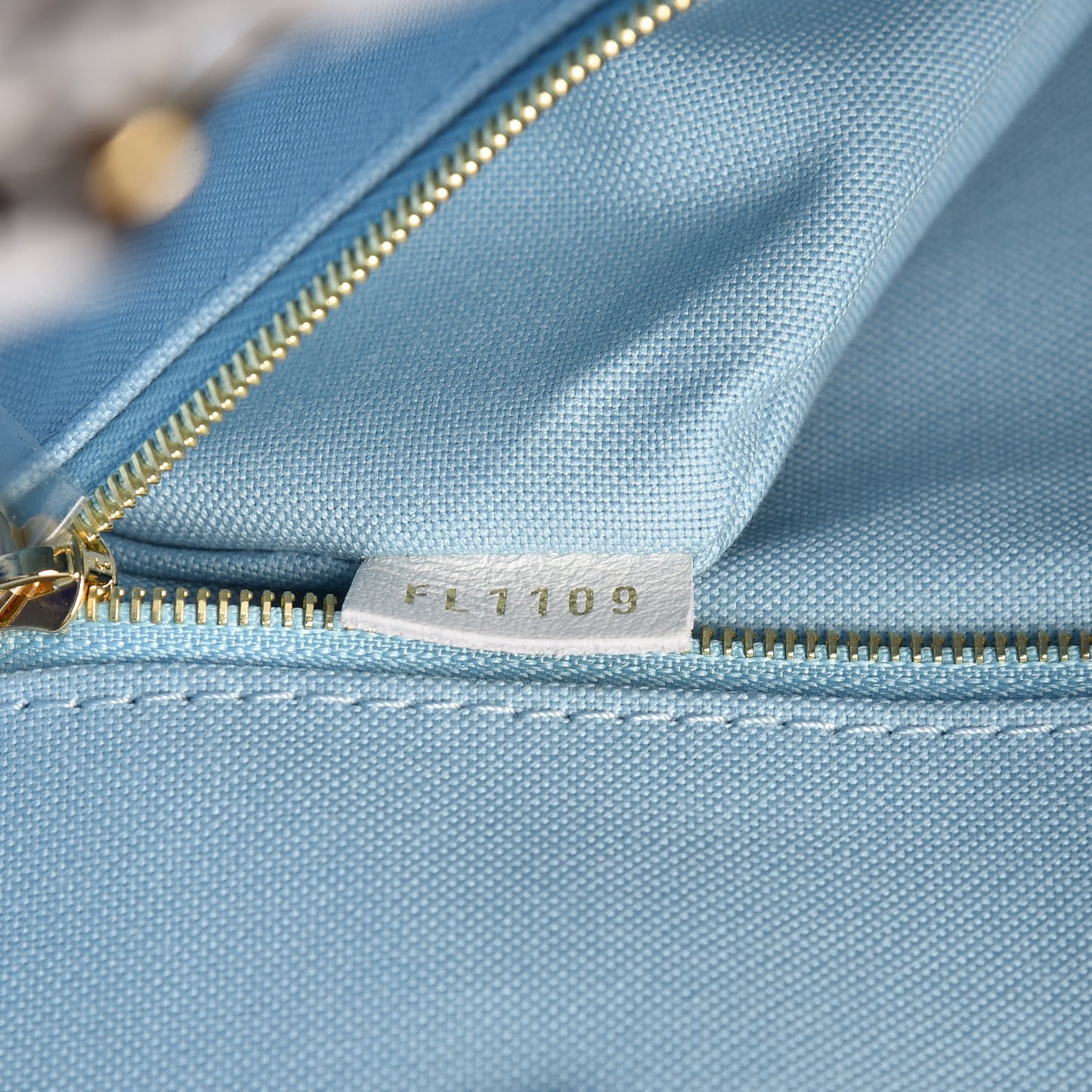 Monogram Giant Portofino Beach Onthego Blue