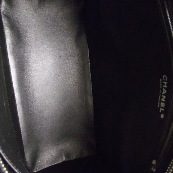 Caviar Medallion Tote Black