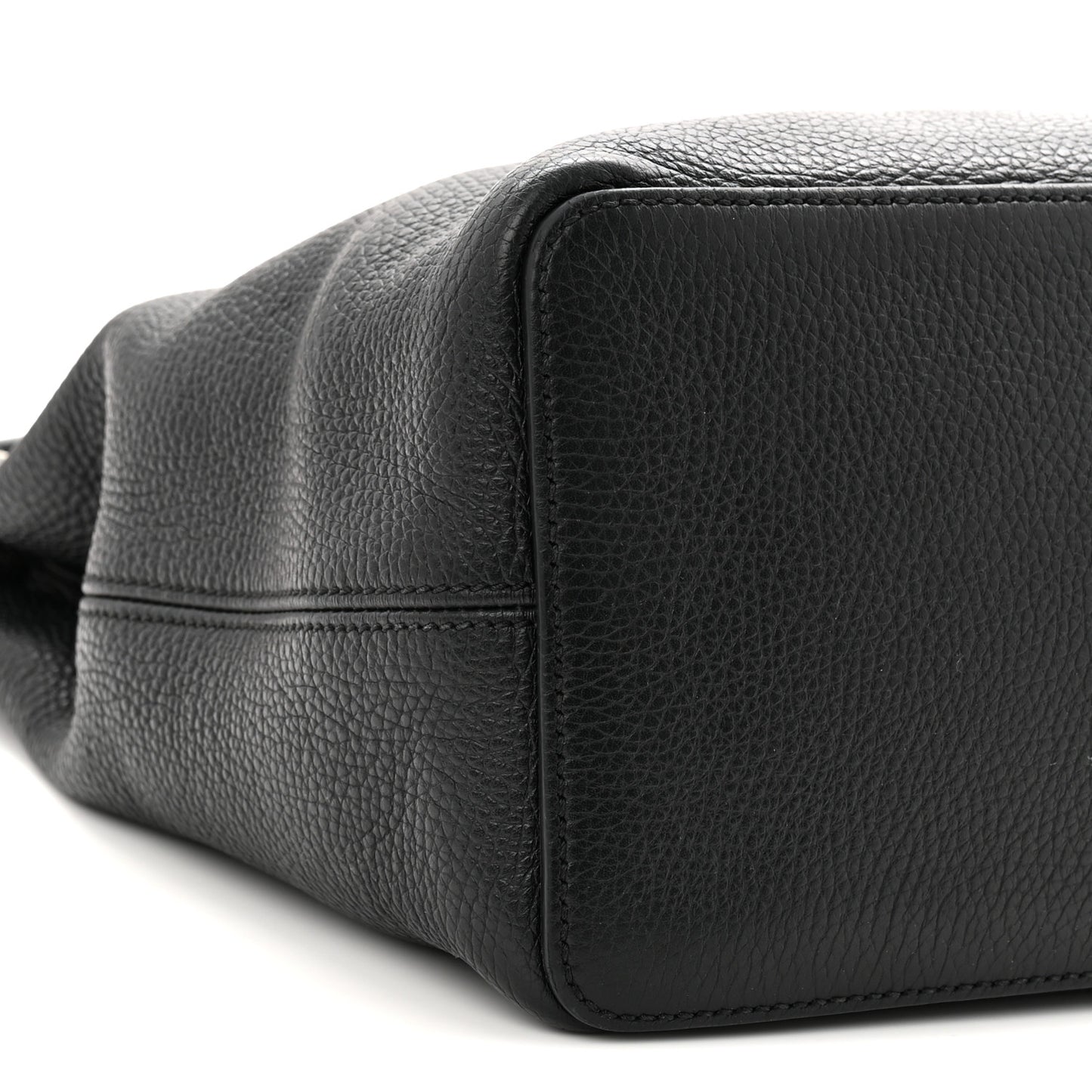 Pebbled Calfskin Large Soho Hobo Black