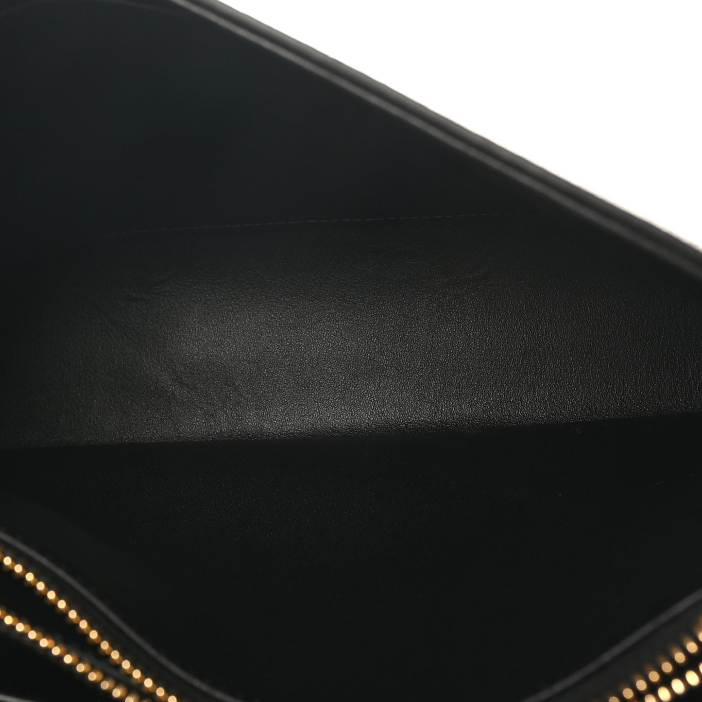 Supple Calfskin Medium Nino Black