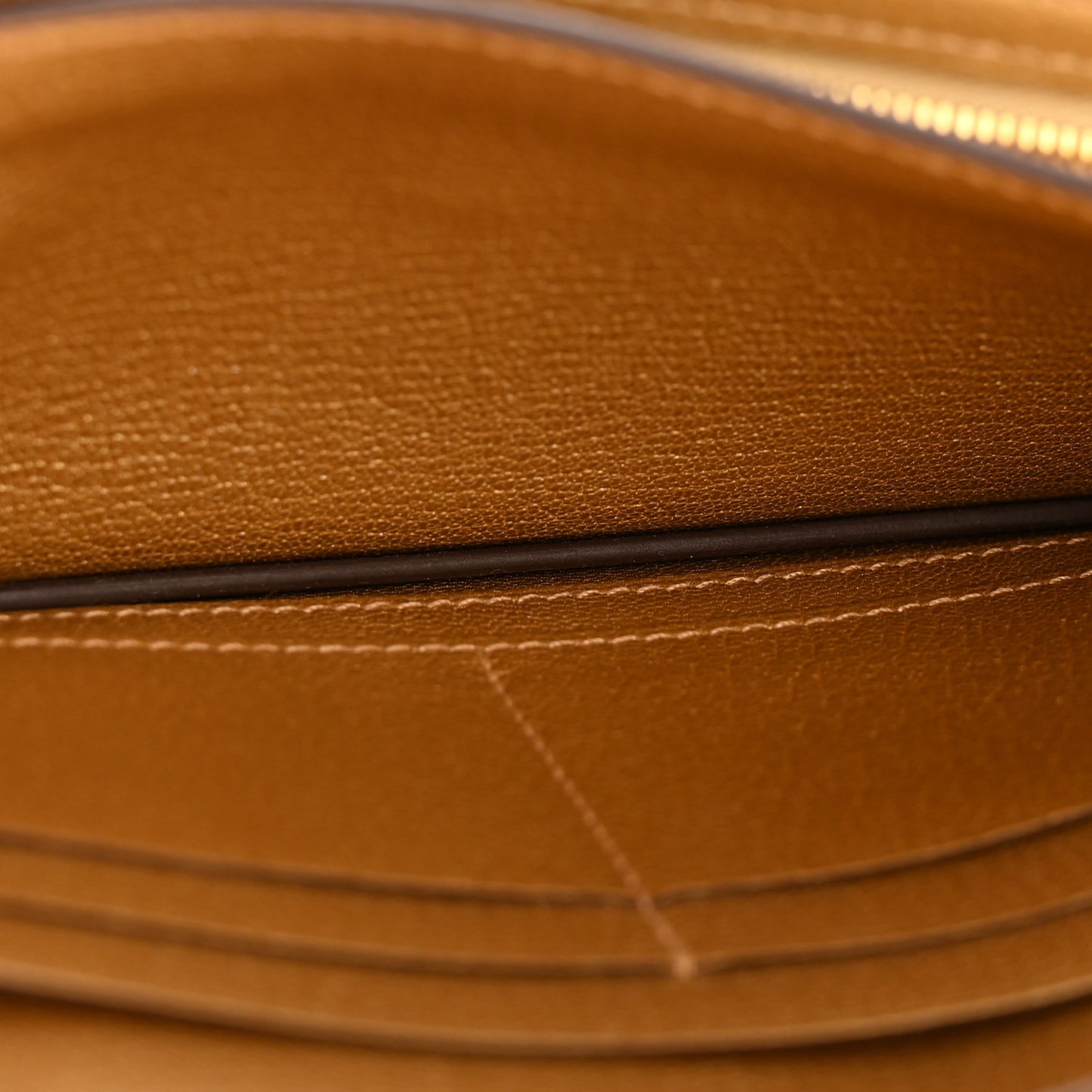 Metallic Chevre Chamkilight Kelly Pocket Long Wallet Dore