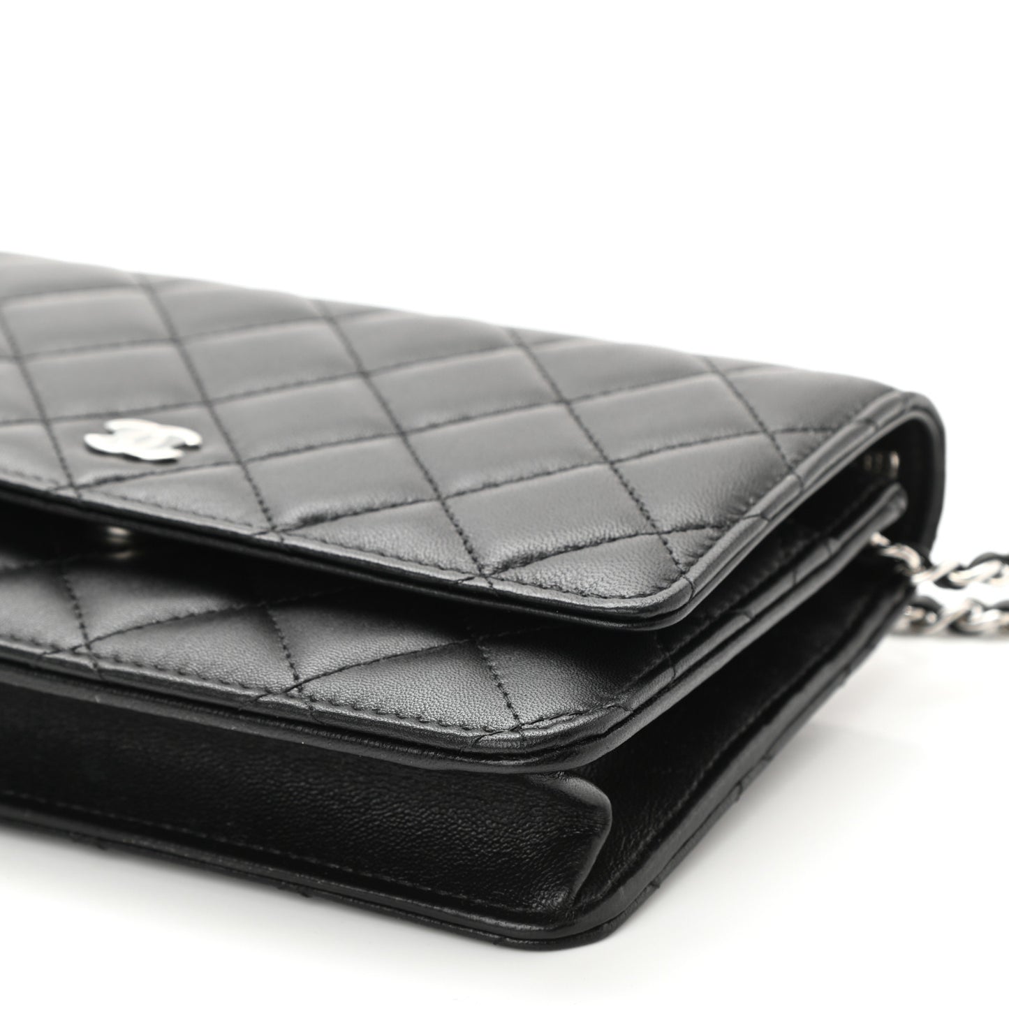 Lambskin Quilted Wallet On Chain WOC Black