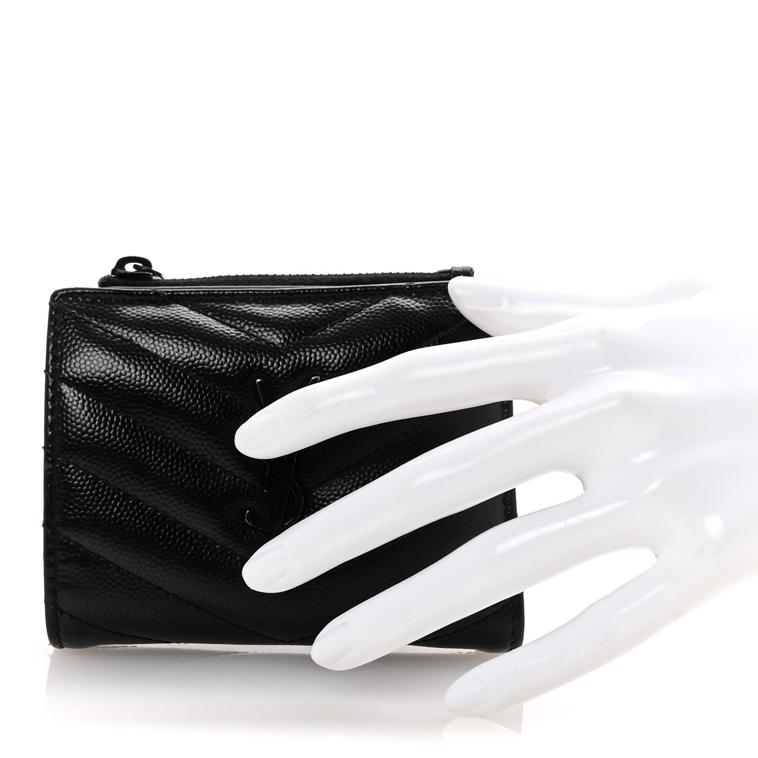 Saint Laurent Grain De Poudre Matelasse Chevron Monogram Zipped Card Case Black 2 of 7
