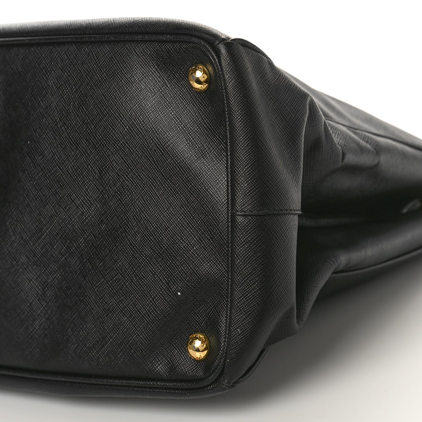Saffiano Lux Extra Large Galleria Double Zip Tote Black