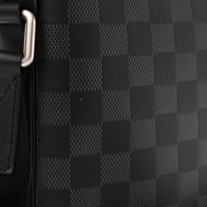 Louis Vuitton Damier Infini Discovery Messenger BB Onyx 11 of 12