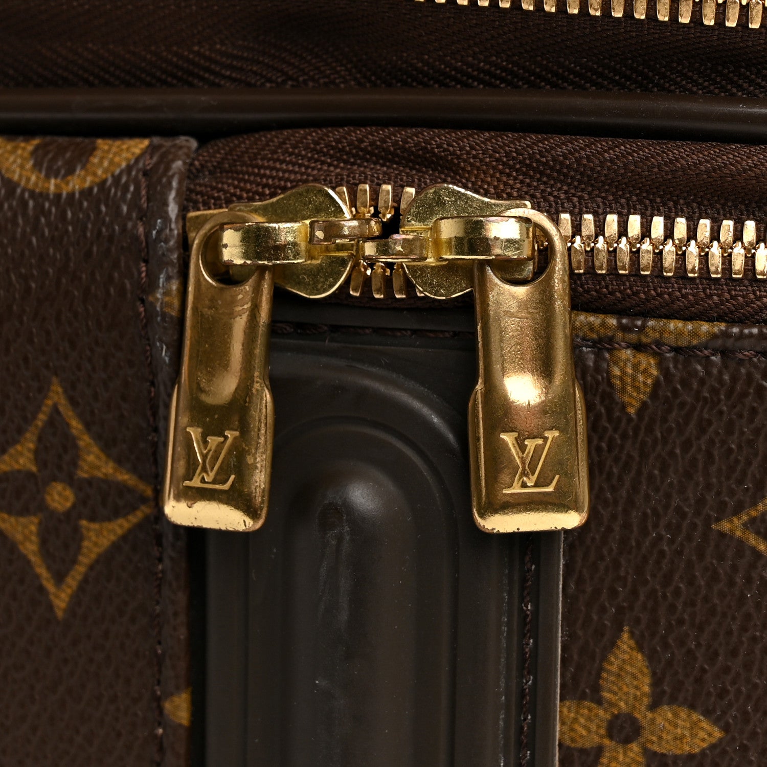 Louis Vuitton Monogram Pegase 55 Business 10 of 14