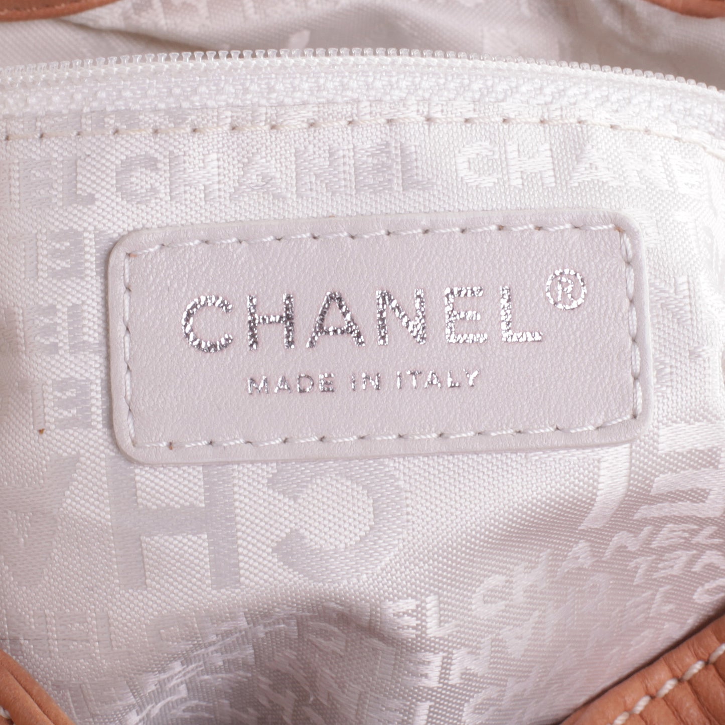 Leather Contrast Stitch Small Drawstring Tote Beige
