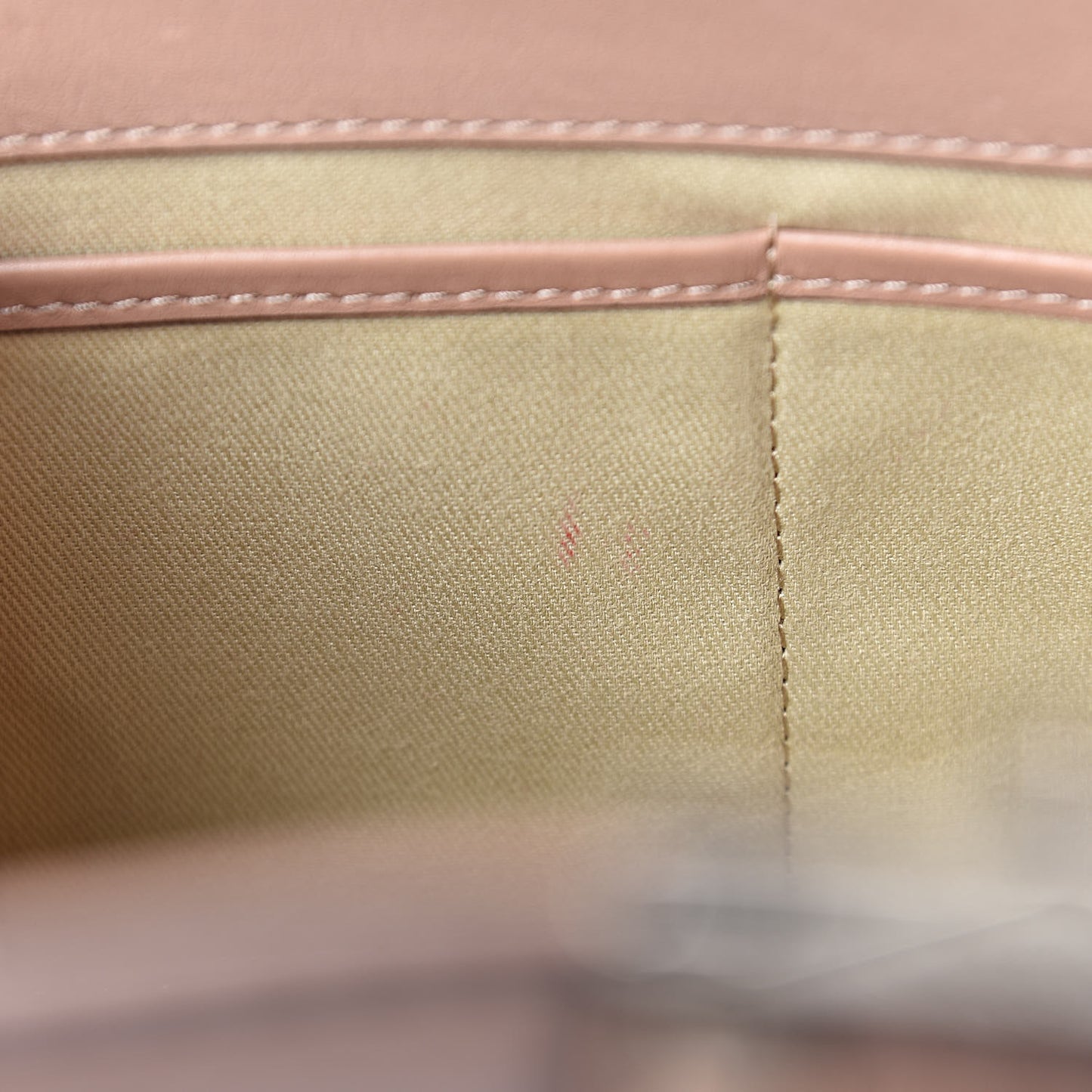 Vitello Medium Glam Lock Rockstud Flap Soft Noisette