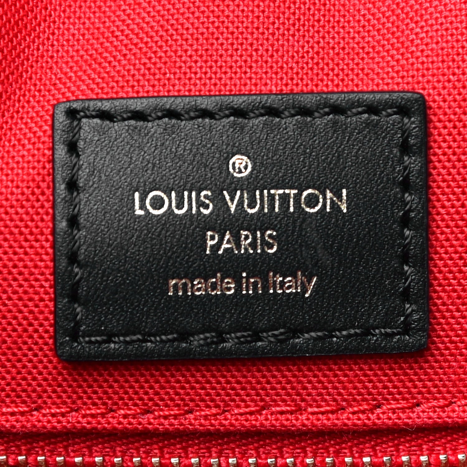Louis Vuitton Reverse Monogram Giant Onthego MM 6 of 9