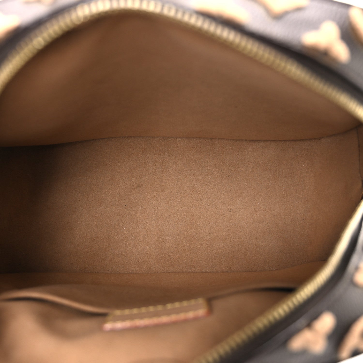 Louis Vuitton Monogram Tuffetage Deauville Cube Caramel 5 of 11