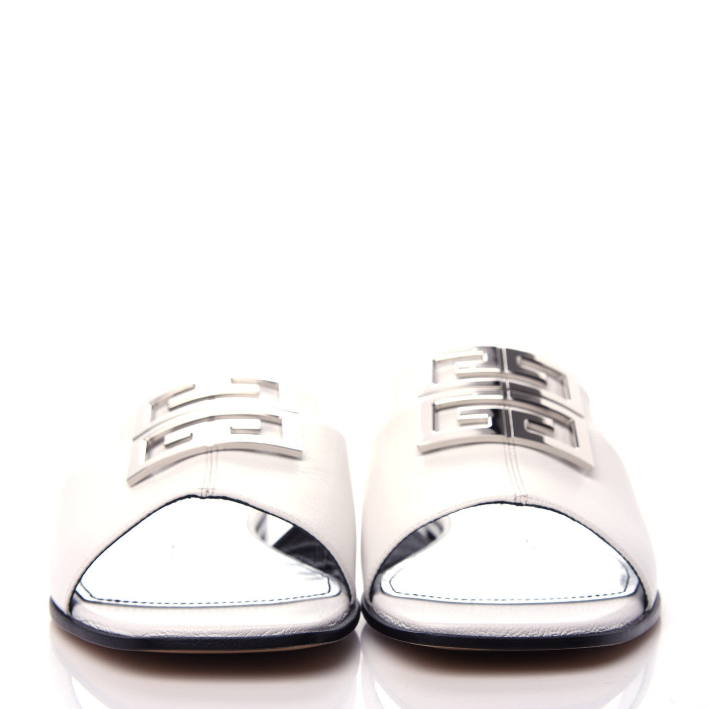 Grained Calfskin 4G Flat Sandals 38 Off White