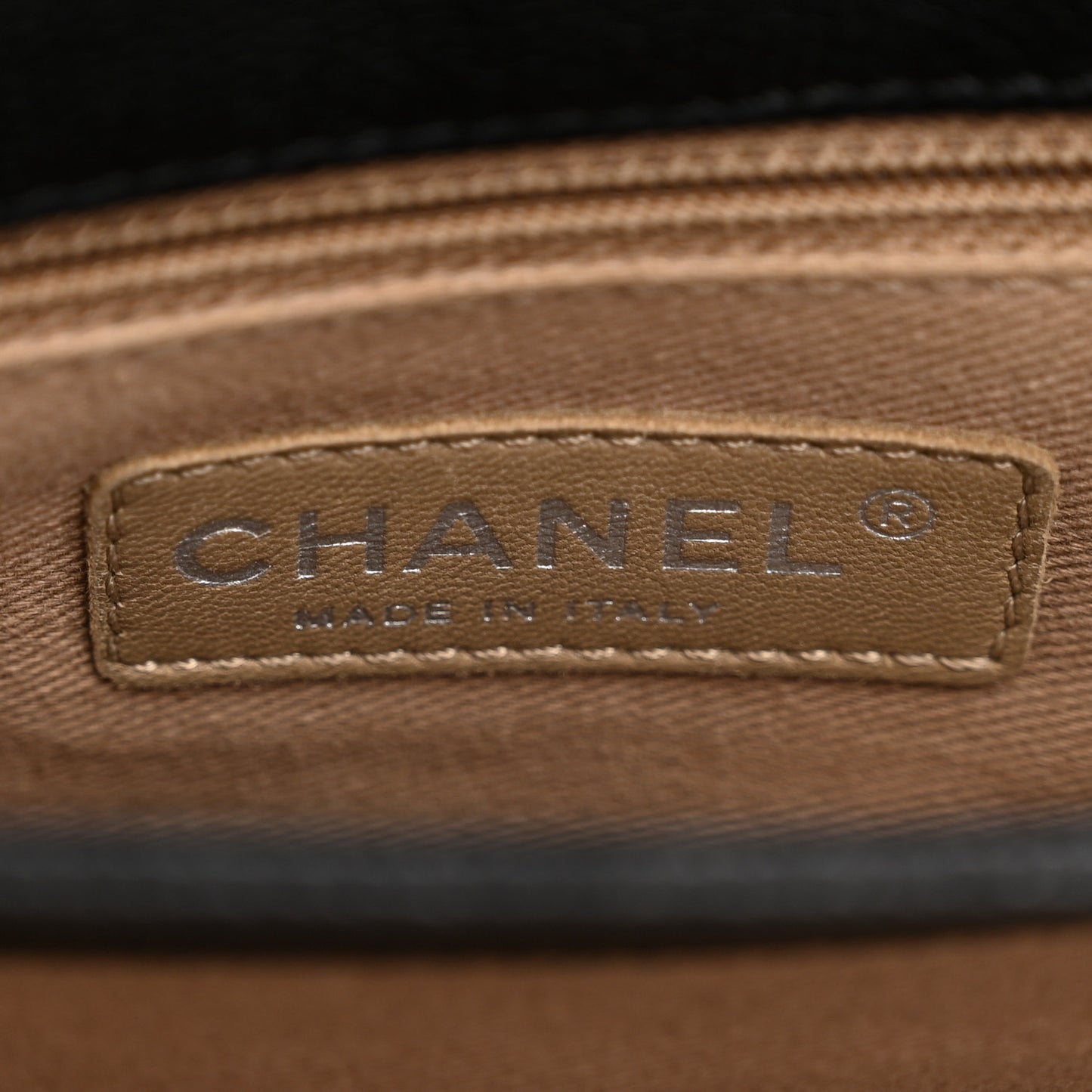 Caviar Quilted Medium Simply CC Flap Black