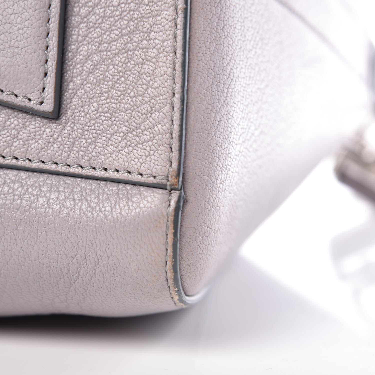 Givenchy Sugar Goatskin Medium Antigona Pearl Grey 17 of 49