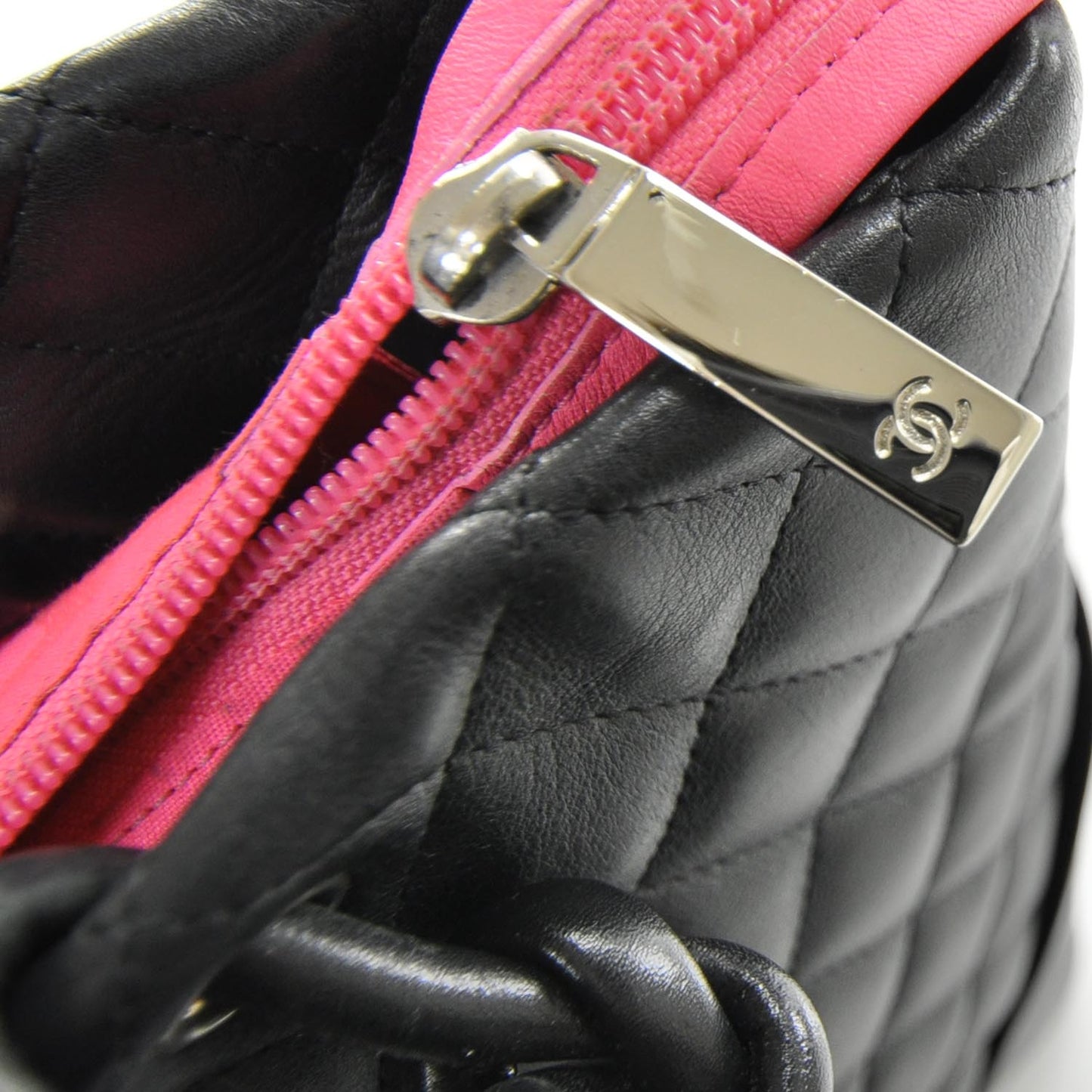 Calfskin Quilted Medium Cambon Tote Black White