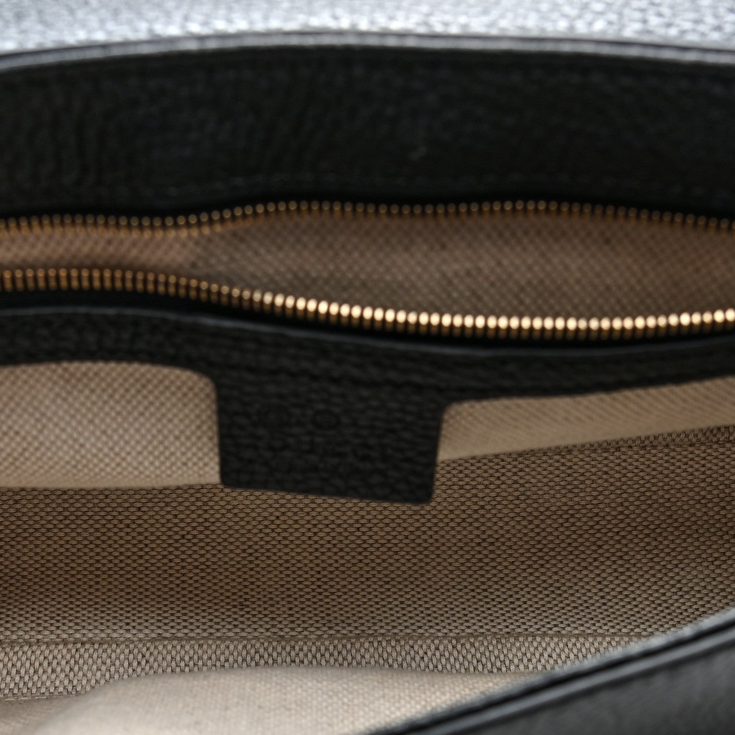 Gucci Pebbled Calfskin Medium Soho Flap Crossbody Black 5 of 10