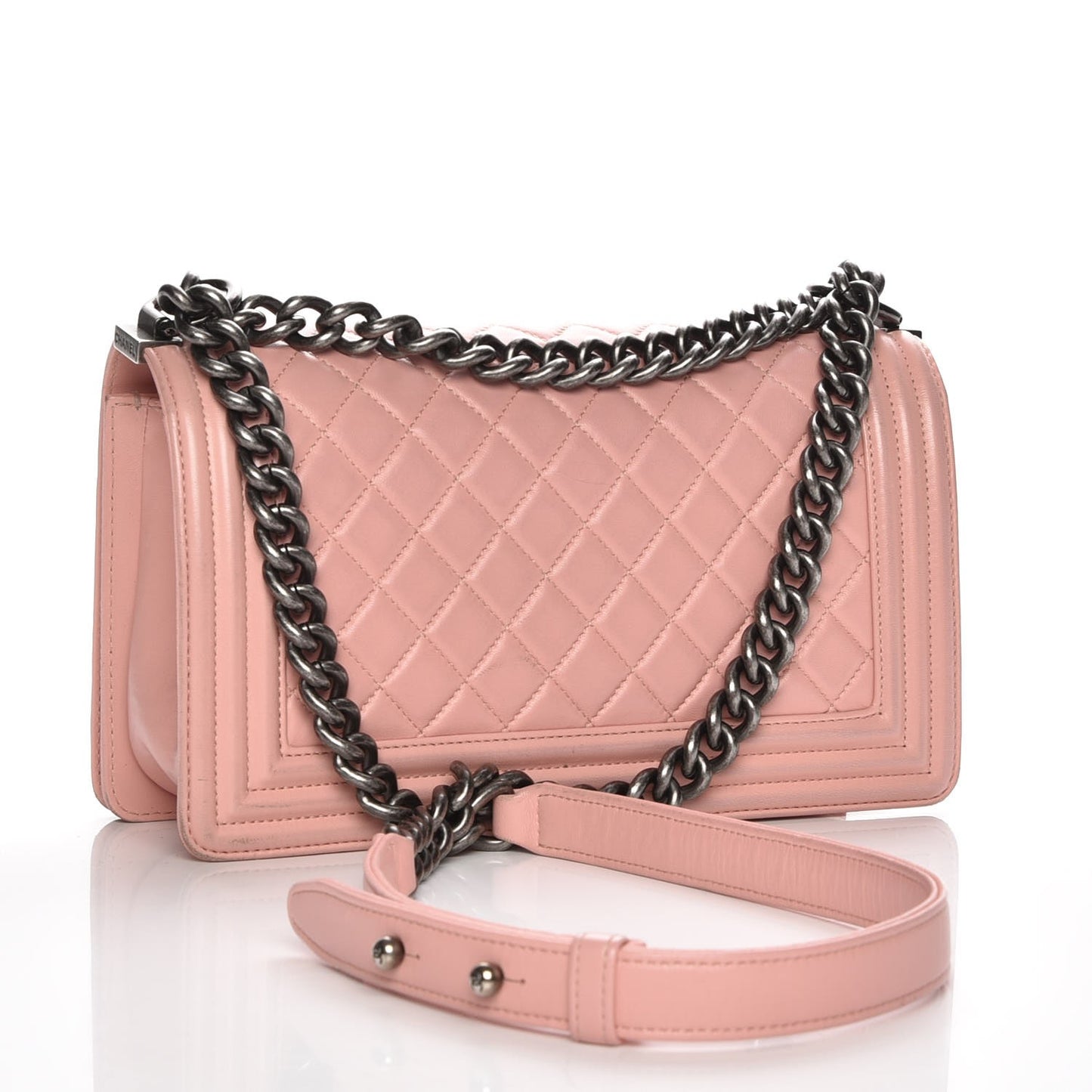 Lambskin Quilted Medium Boy Flap Light Pink
