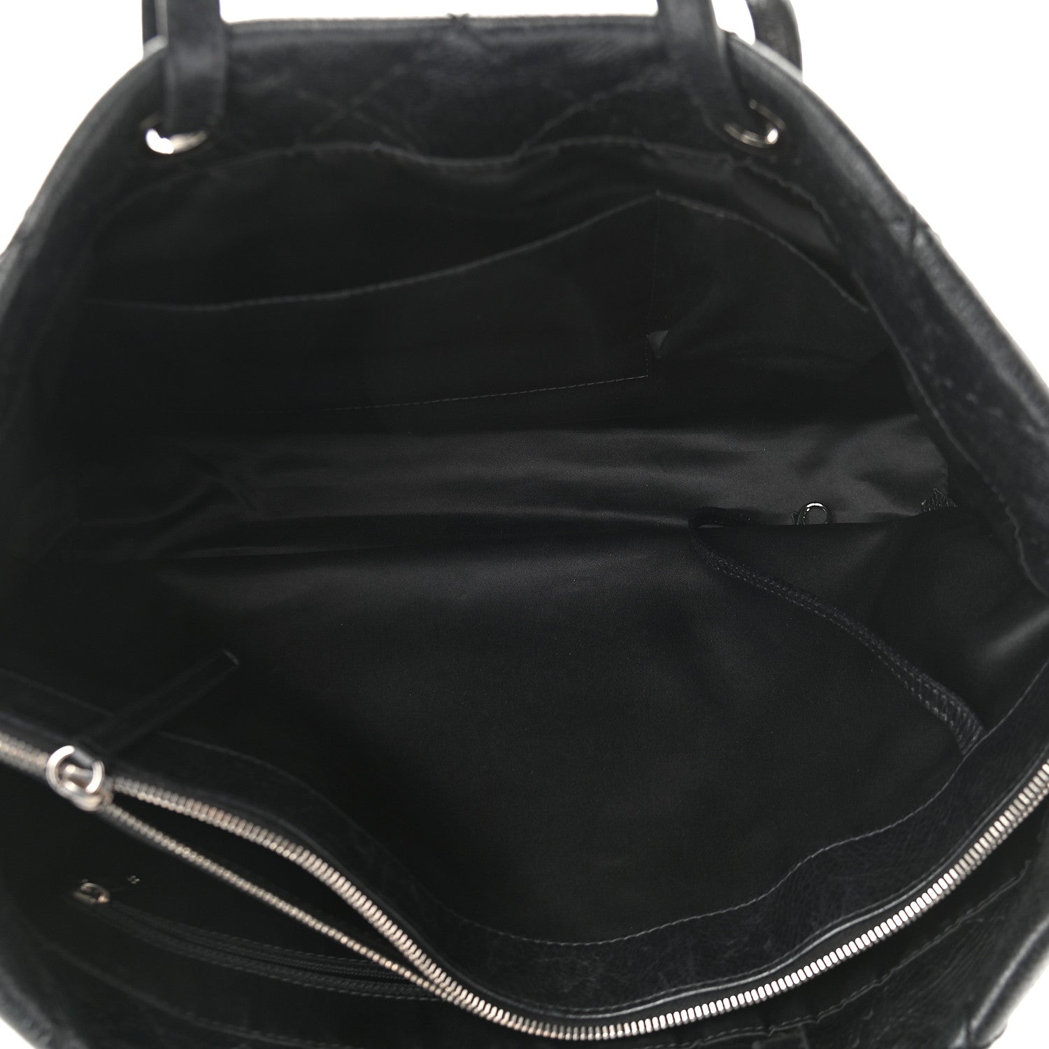 Chanel Glazed Calfskin Large On The Road Tote Black 6 of 10