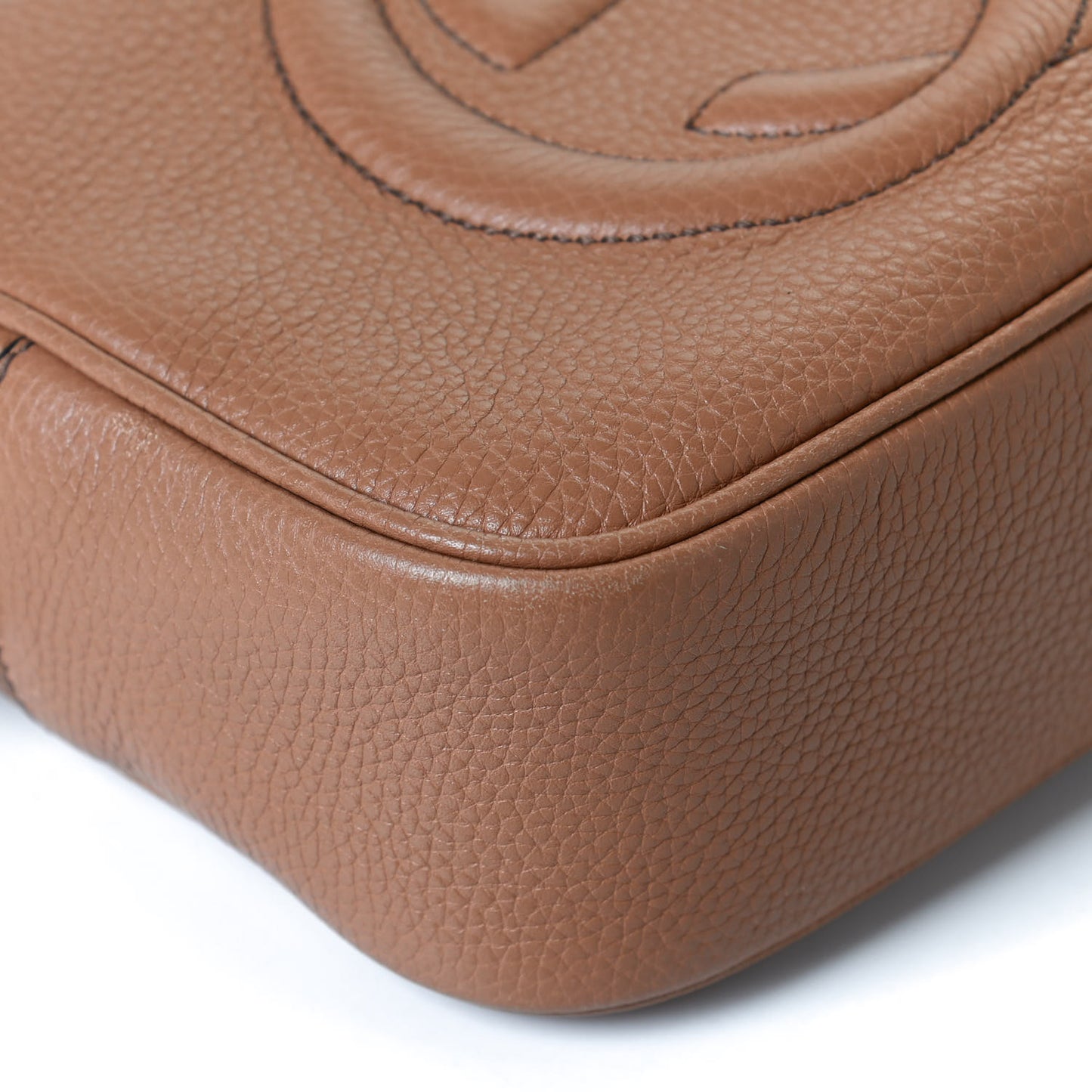 Pebbled Calfskin Small Soho Disco Bag Camelia