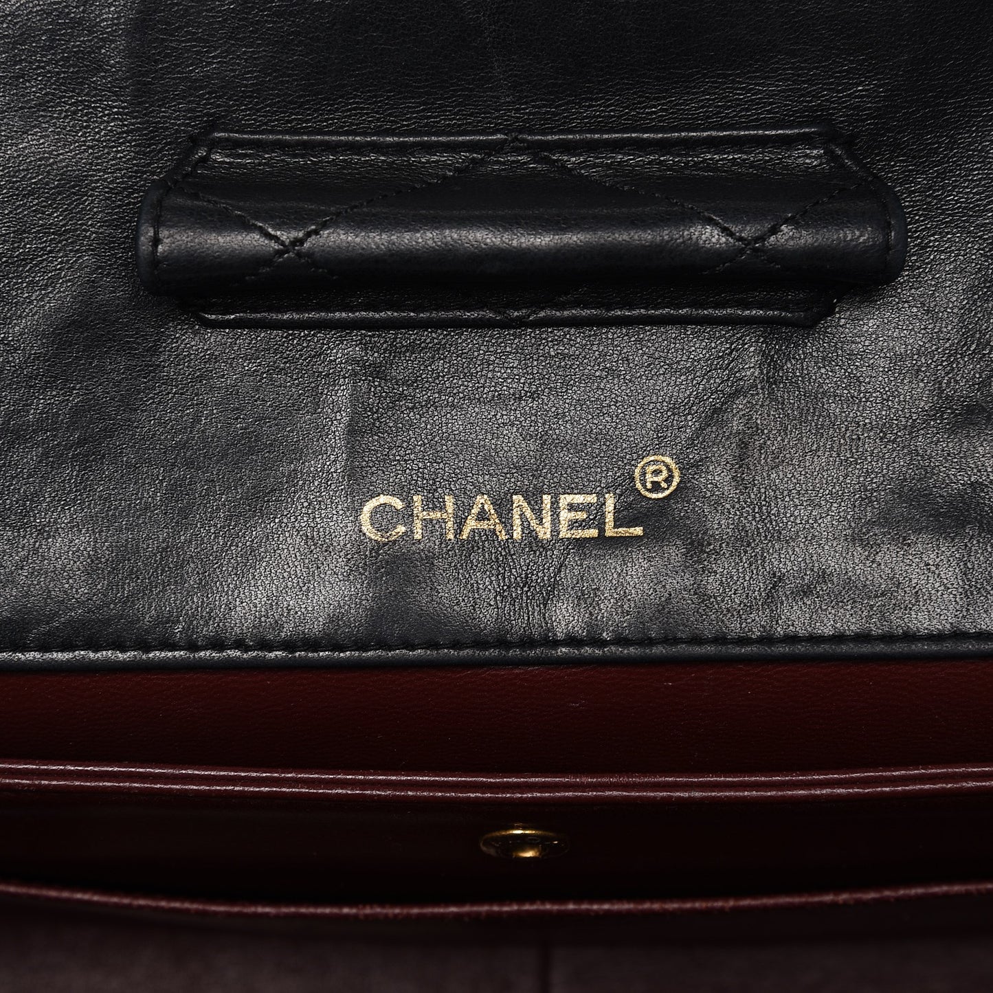 Lambskin Medium Single Flap Black