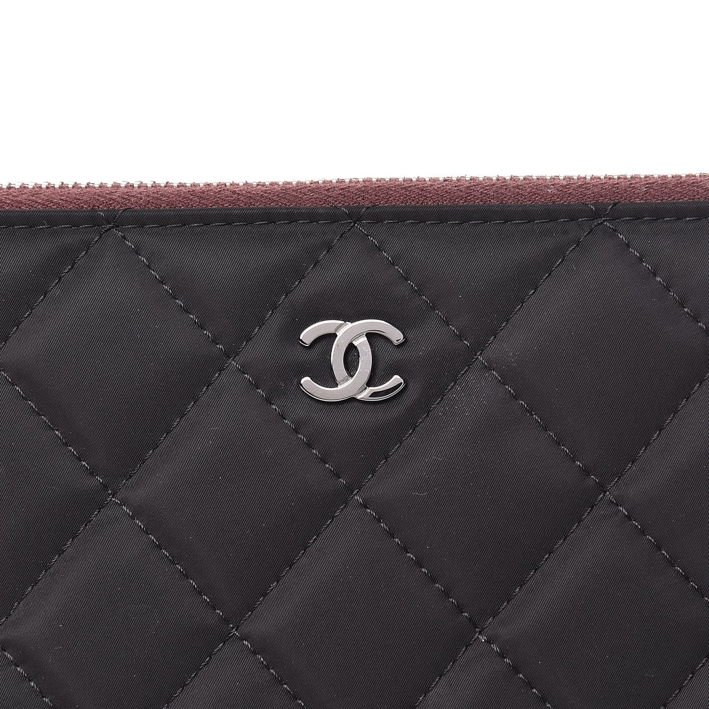 Nylon Quilted Medium Cosmetic Case Black