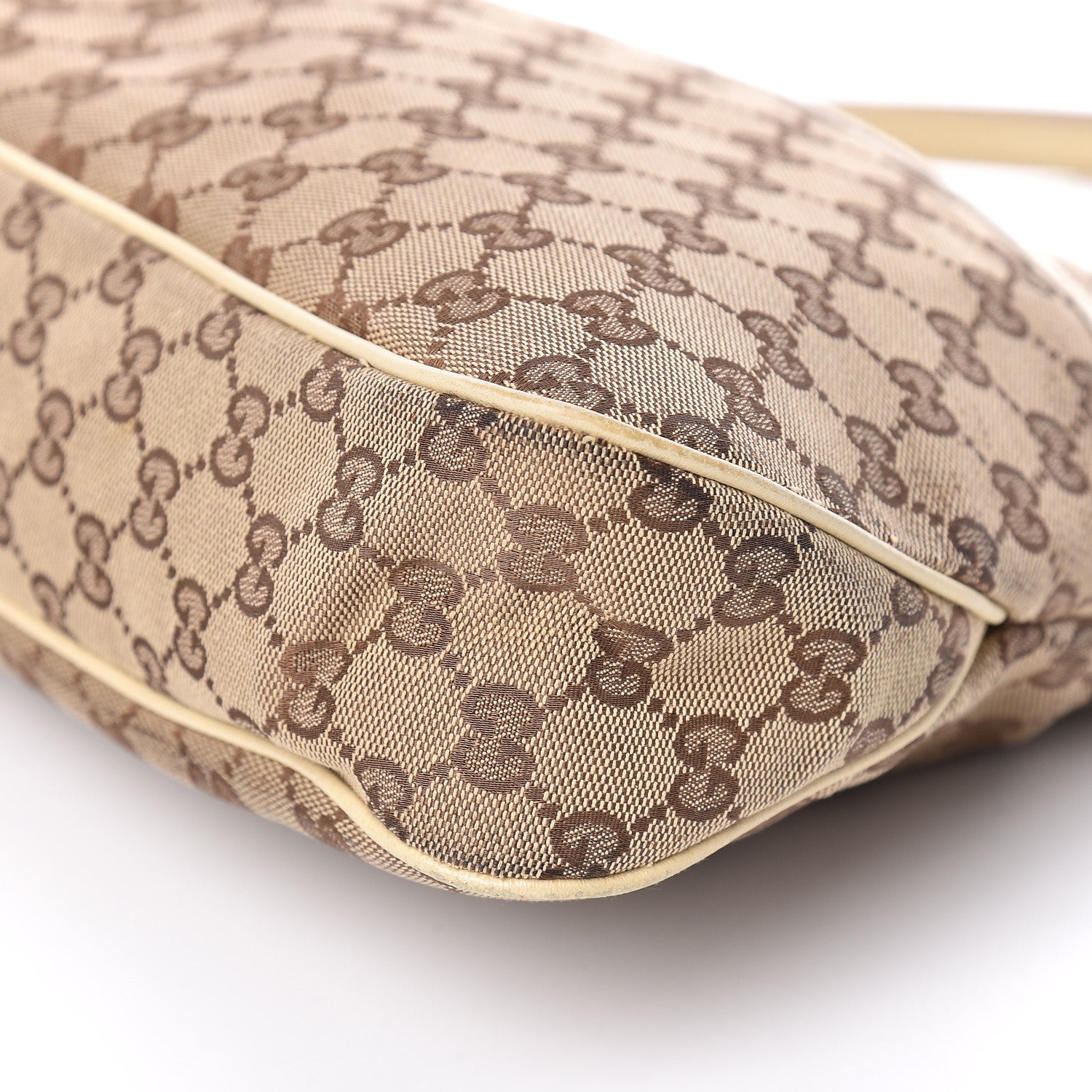 Gucci Monogram Medium Eclipse Shoulder Bag Off White 6 of 10