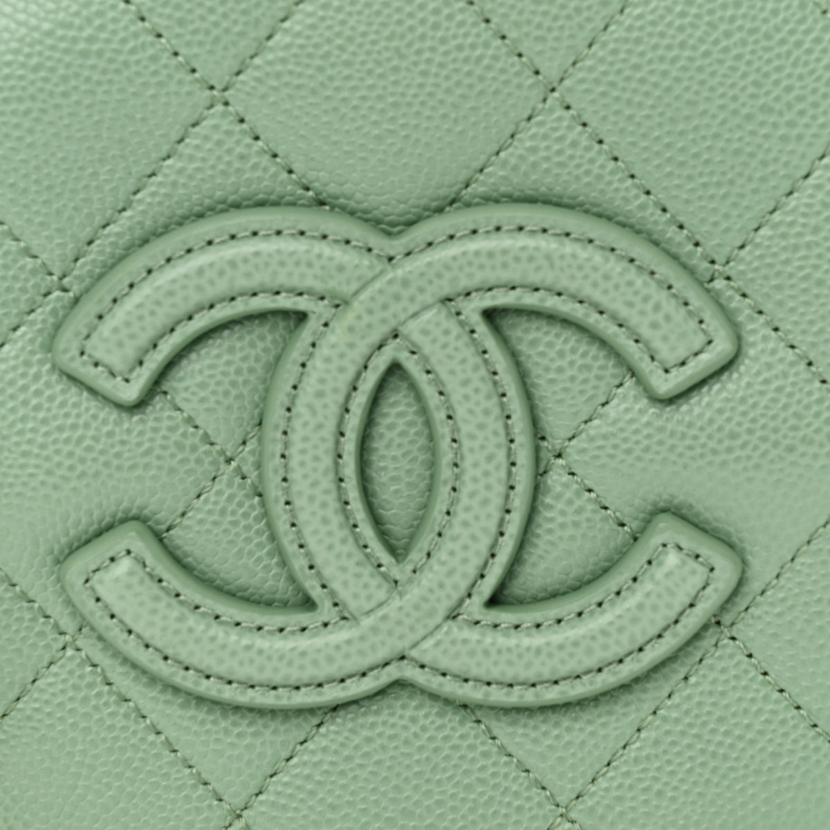 Chanel Caviar Quilted Small Round Vanity With Chain Light Green 8 of 11
