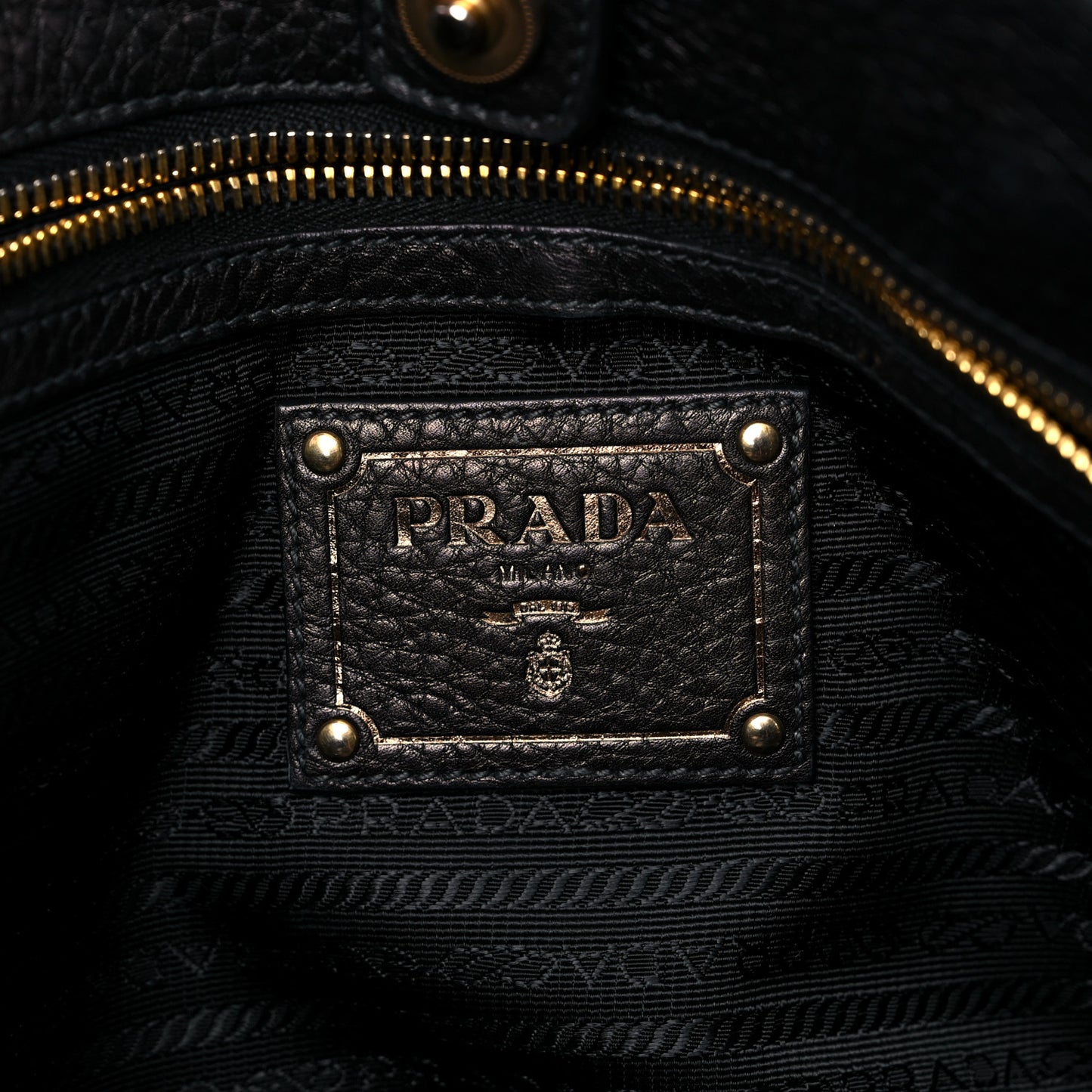 Vitello Daino Tote Black