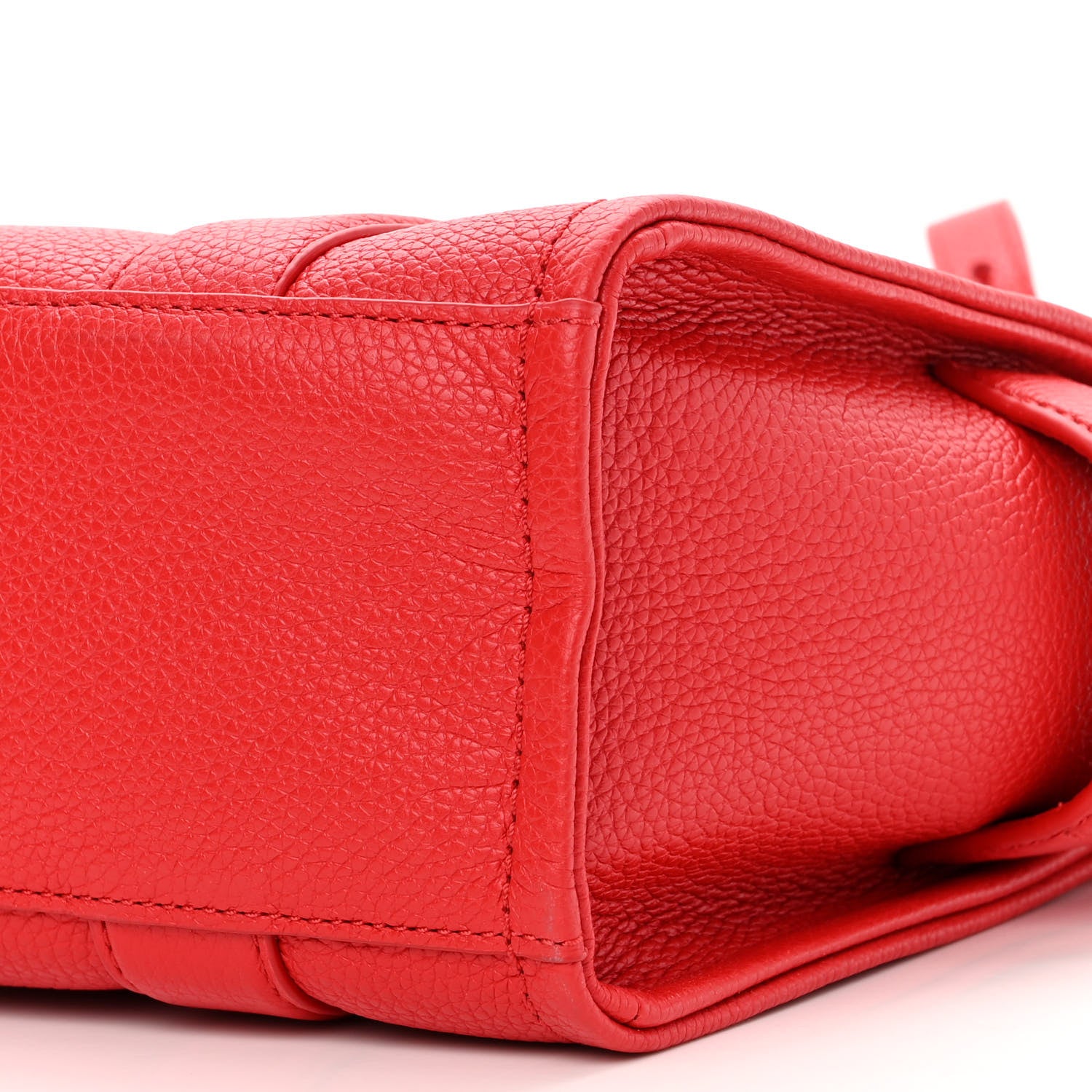Marc Jacobs Grained Calfskin Small The Tote Bag Red 10 of 10